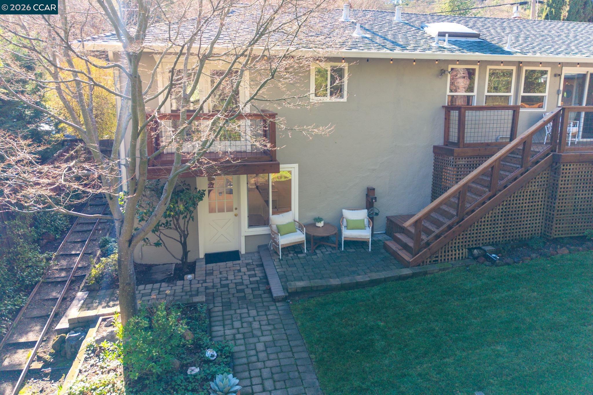 3326 Walnut Lane