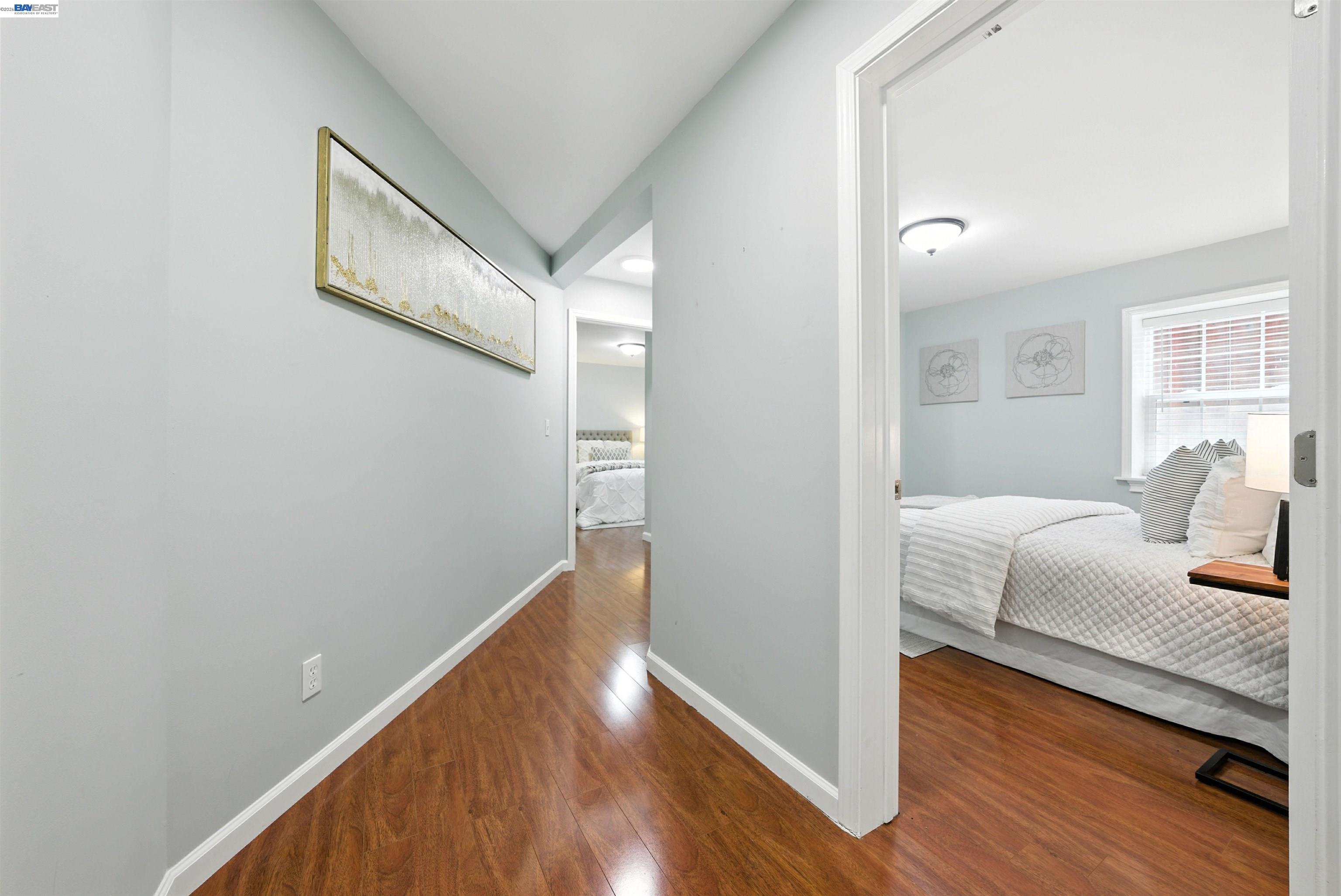 2539-2541 Grande Vista Ave
