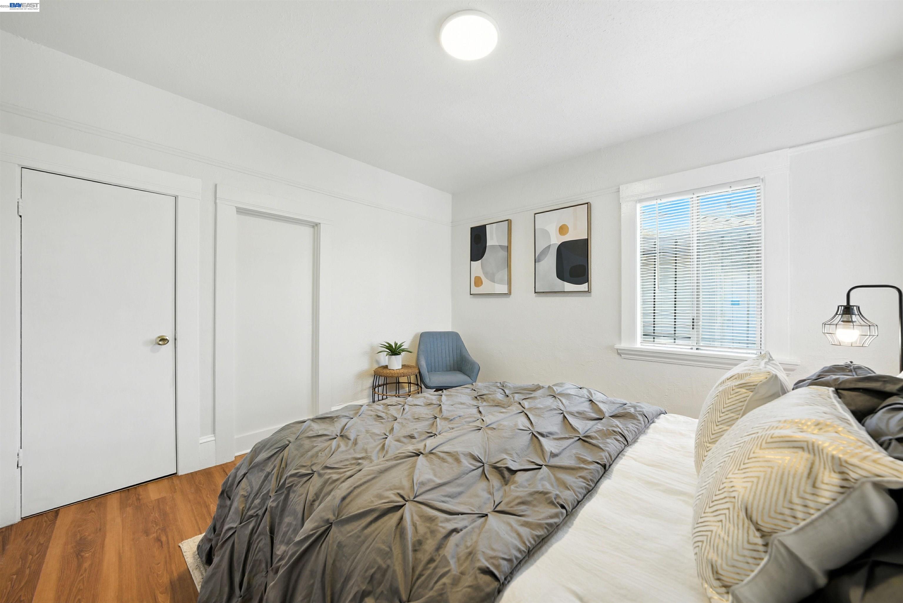 2539-2541 Grande Vista Ave