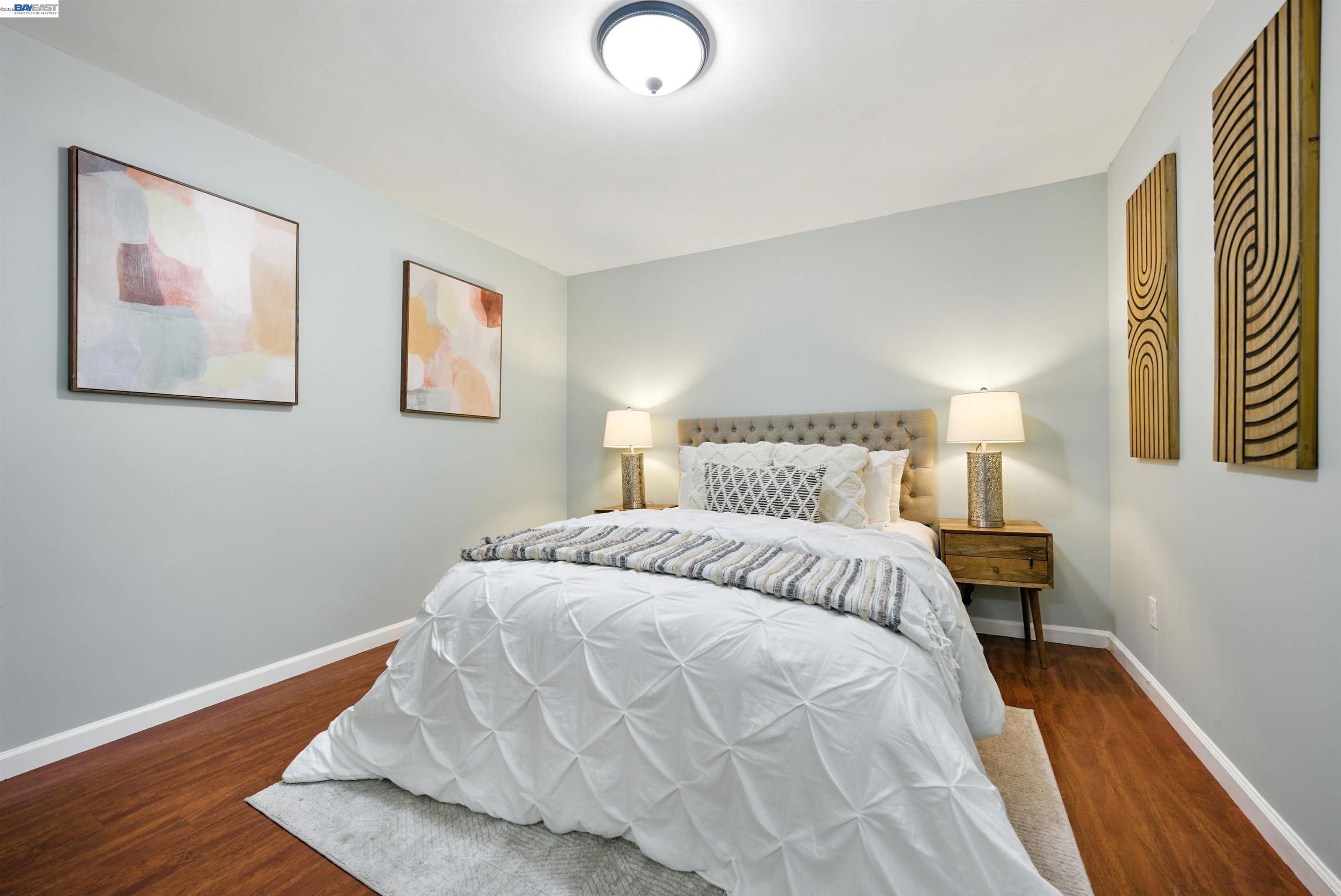 2539-2541 Grande Vista Ave