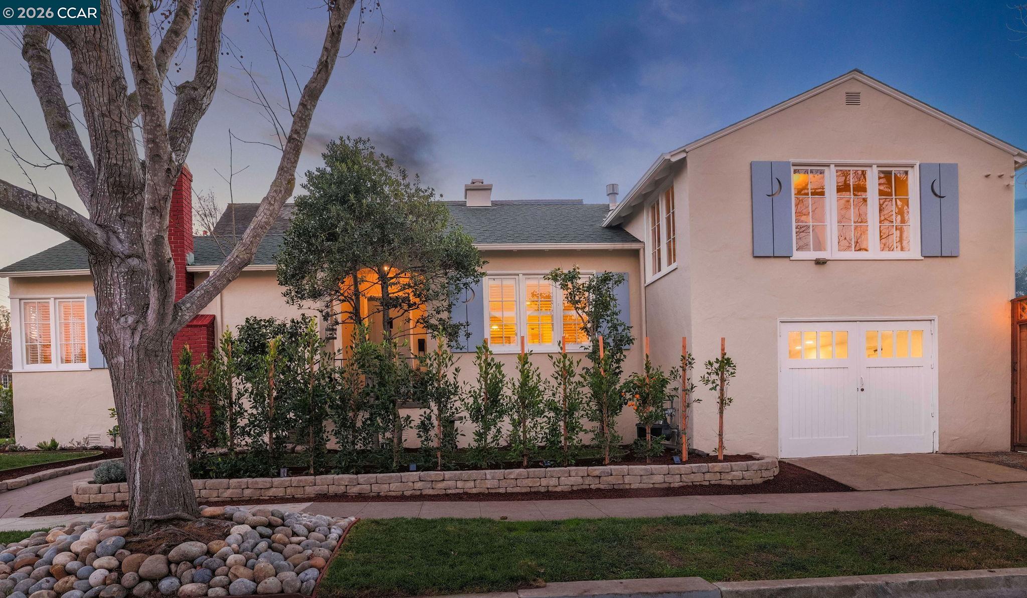 1401 Paloma Ave