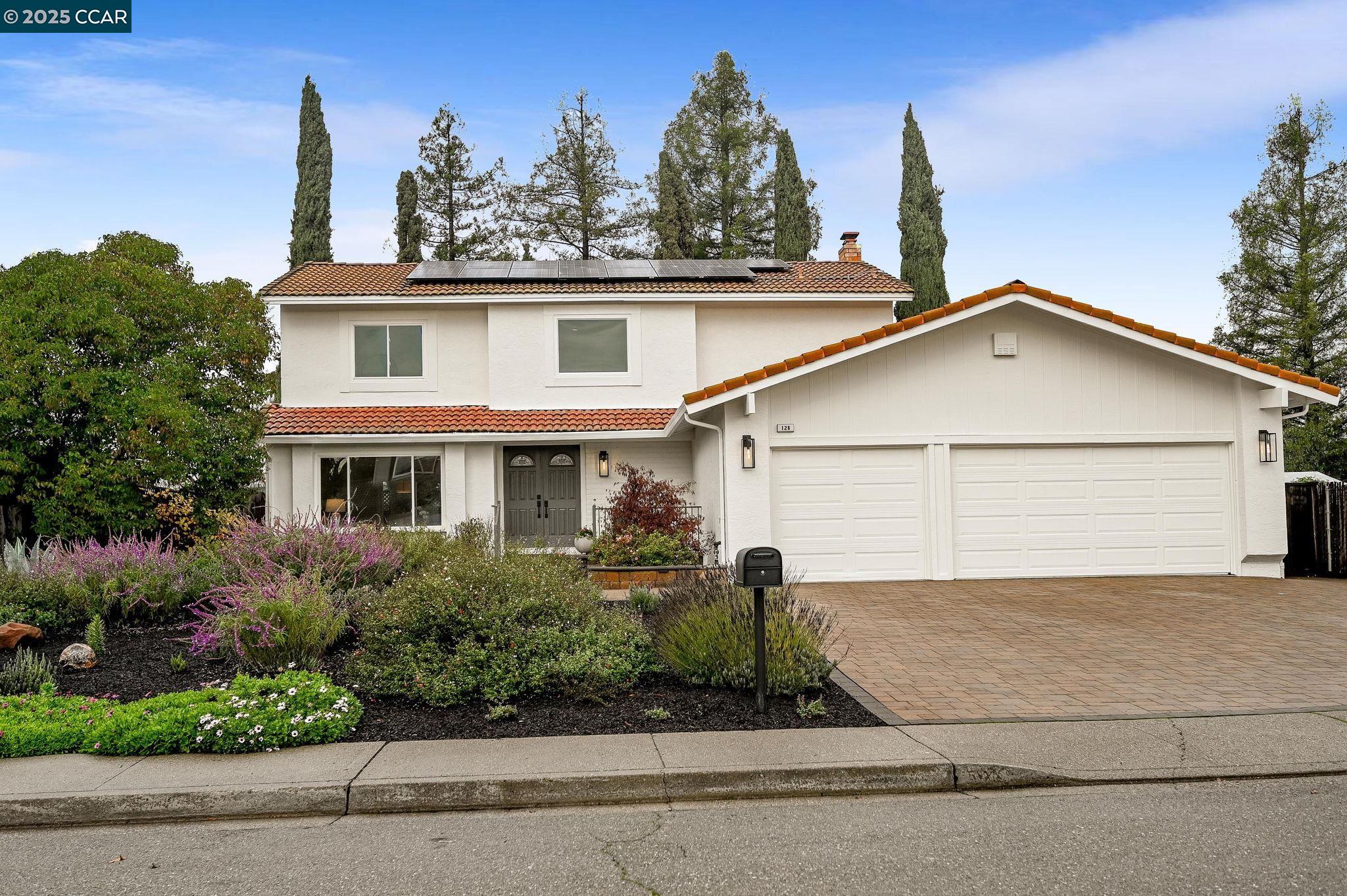 128 Pebble Pl
