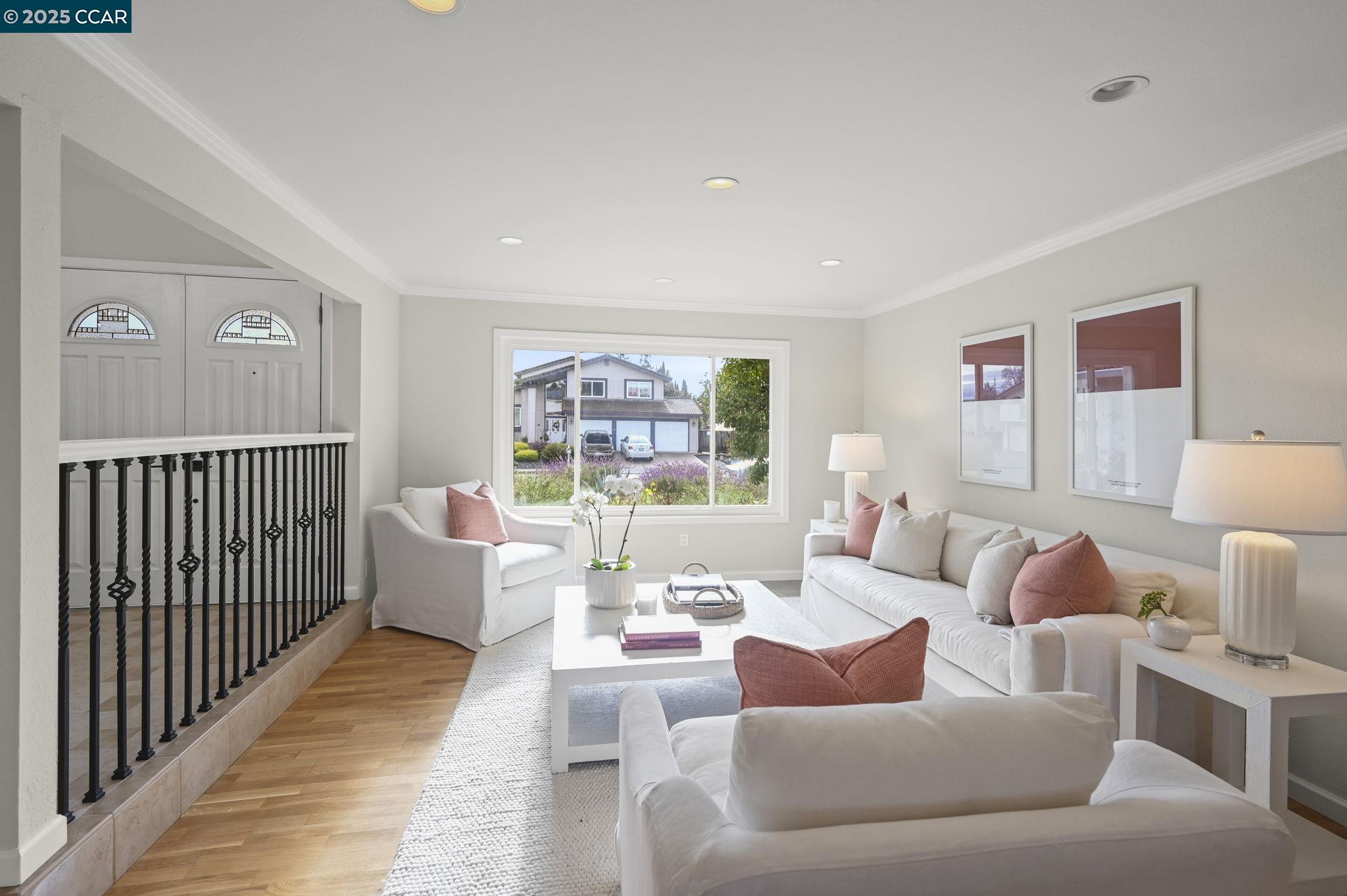 128 Pebble Pl