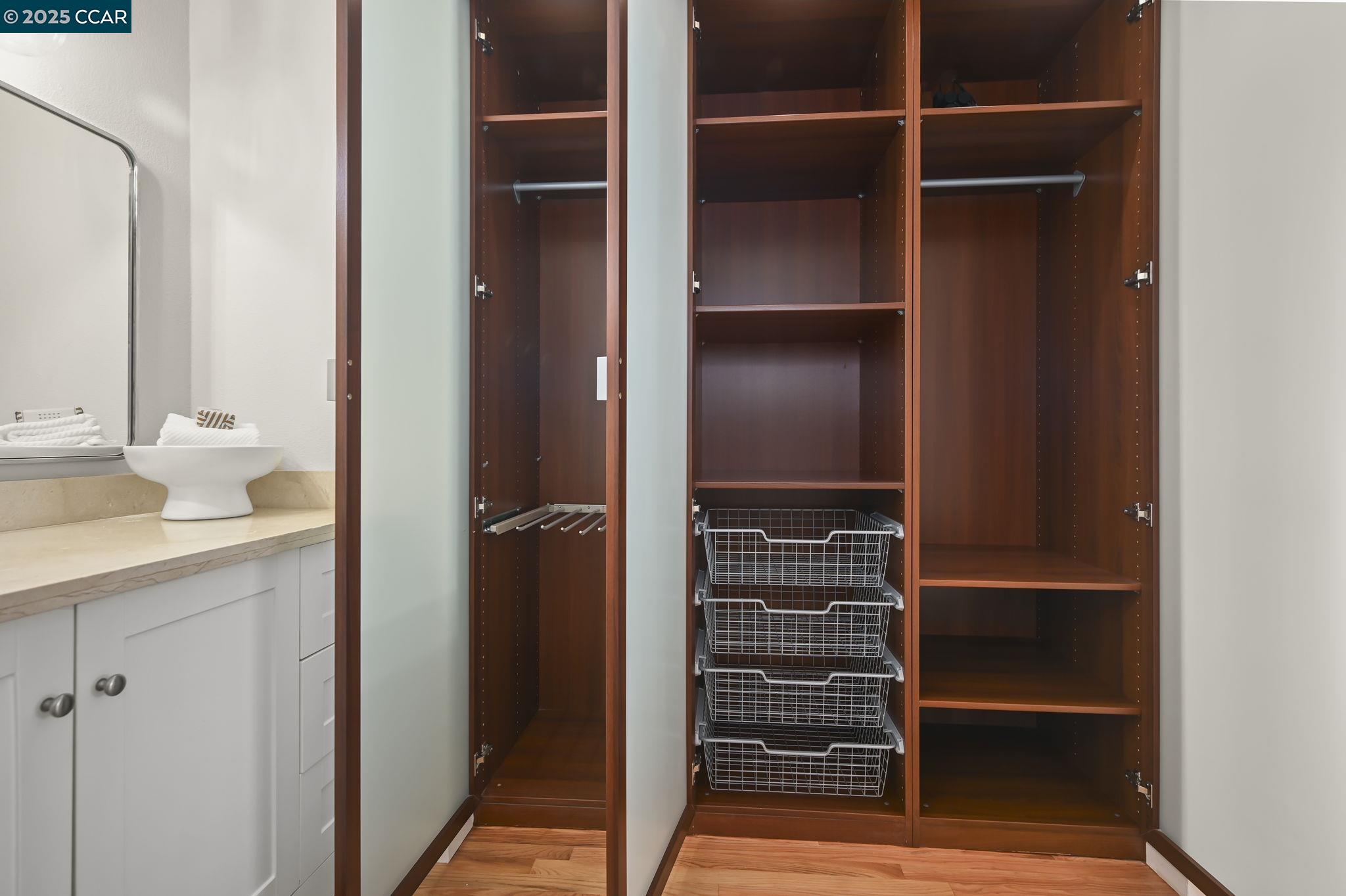 128 Pebble Pl