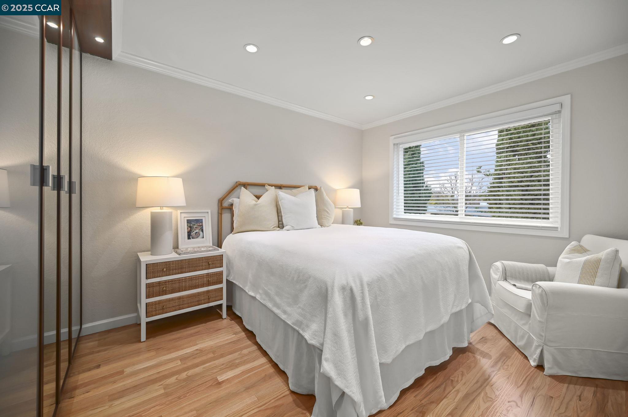 128 Pebble Pl