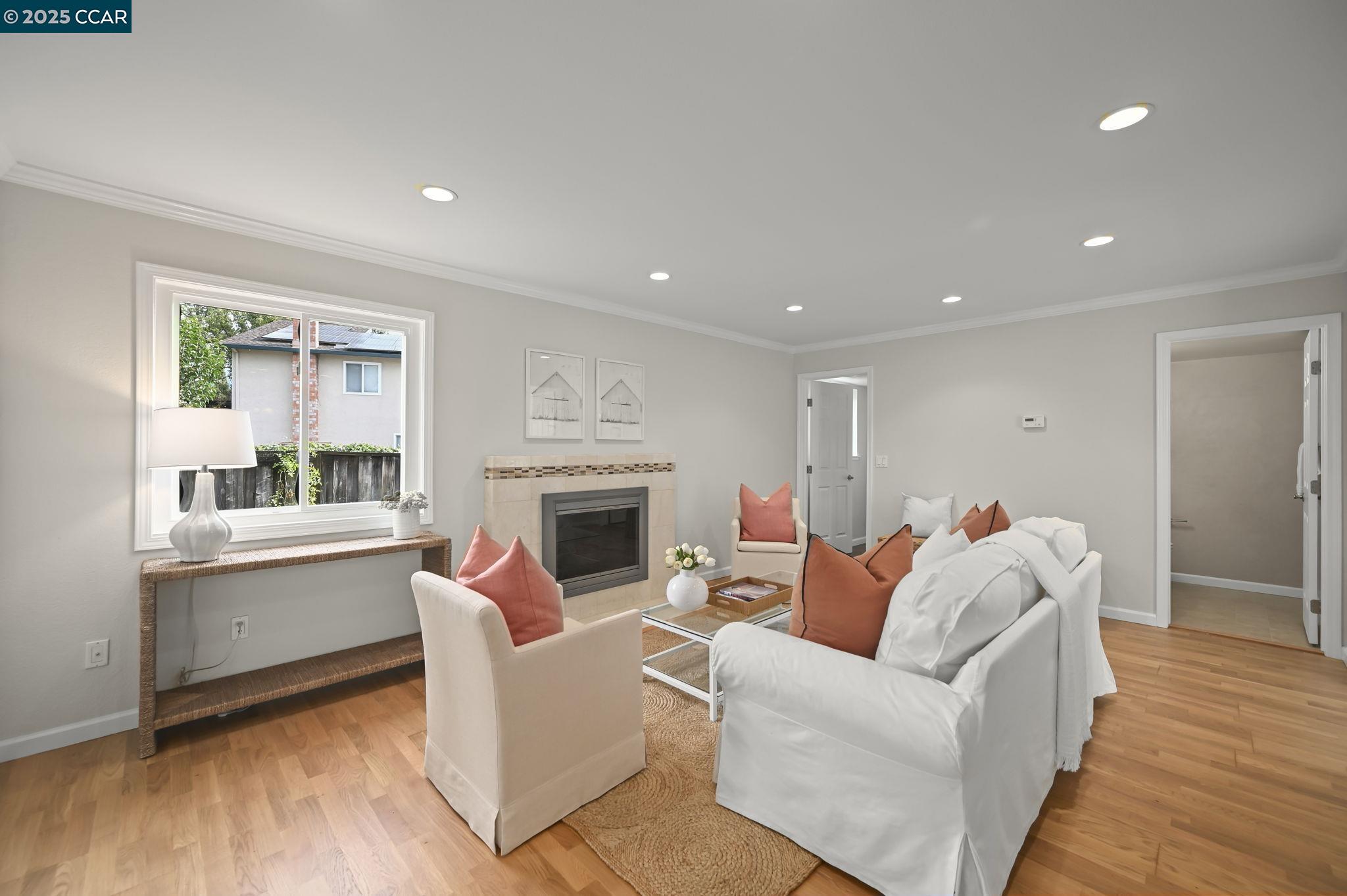 128 Pebble Pl