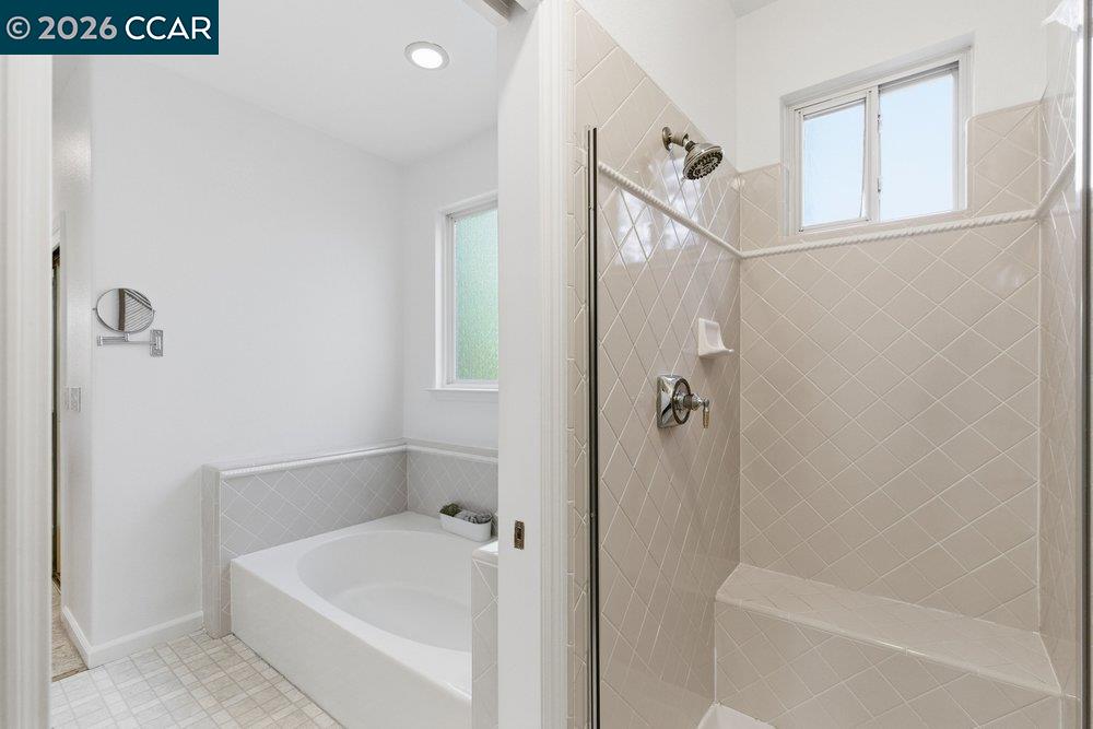 811 Vineyard Ct