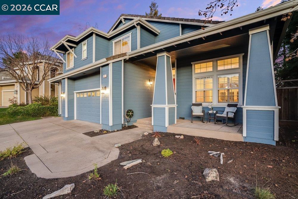 811 Vineyard Ct