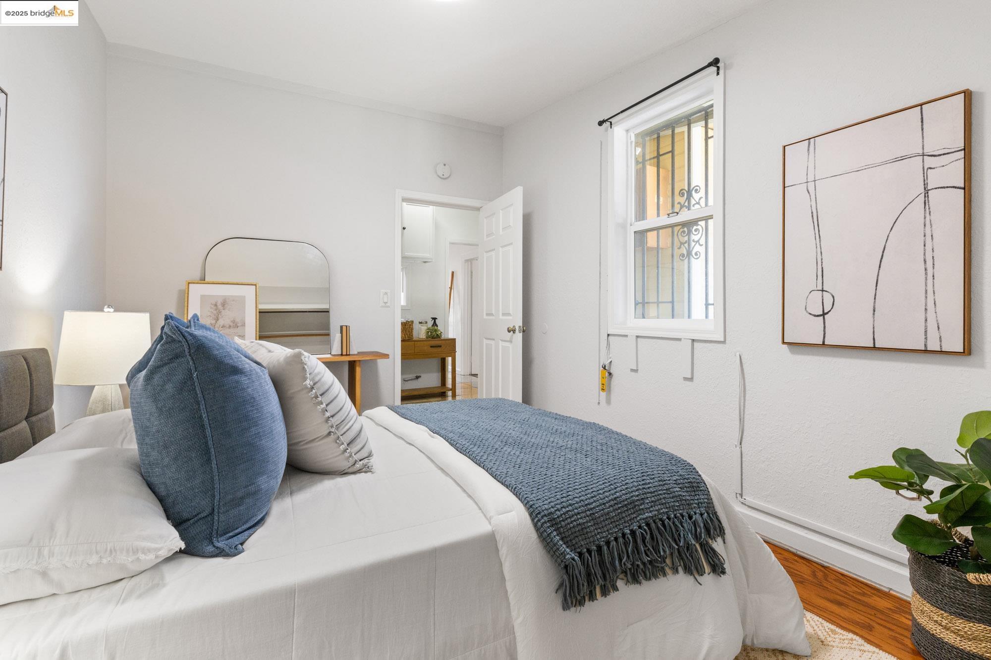 2005 36th Avenue