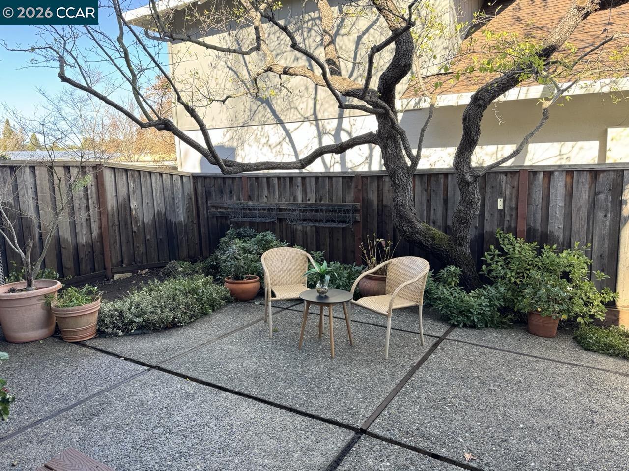 183 Miramonte Dr