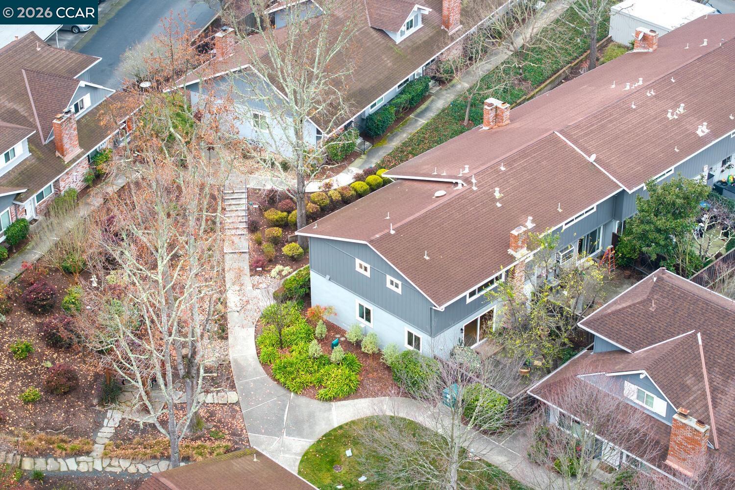 183 Miramonte Dr
