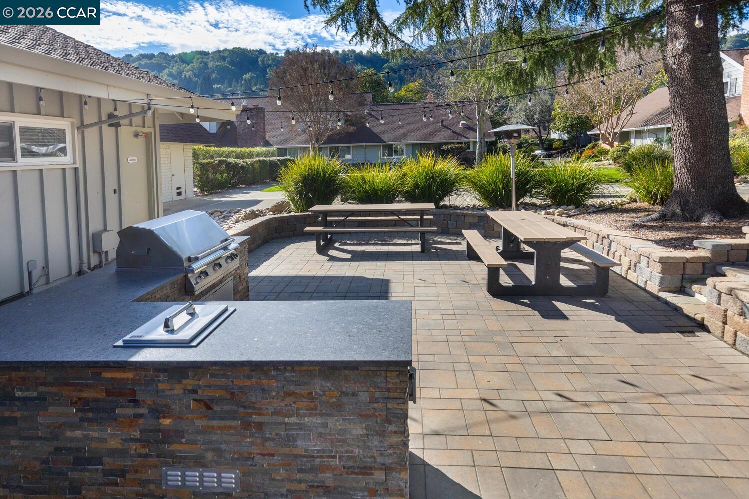 183 Miramonte Dr