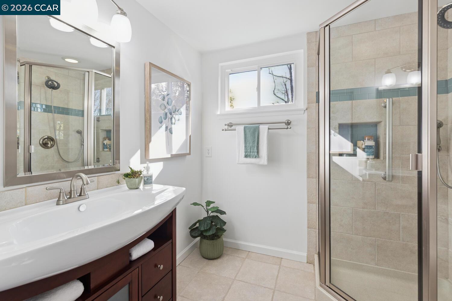 183 Miramonte Dr