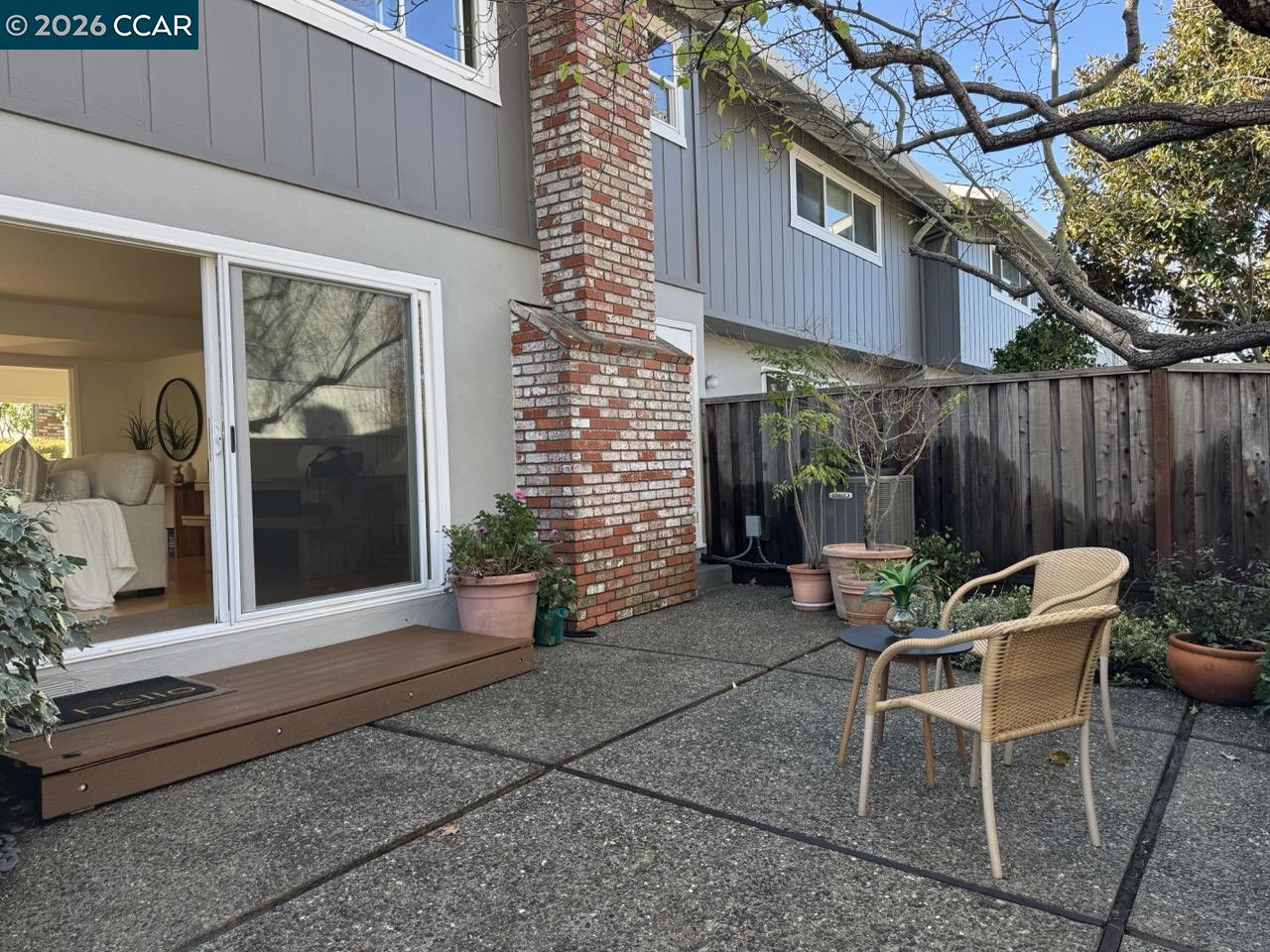 183 Miramonte Dr