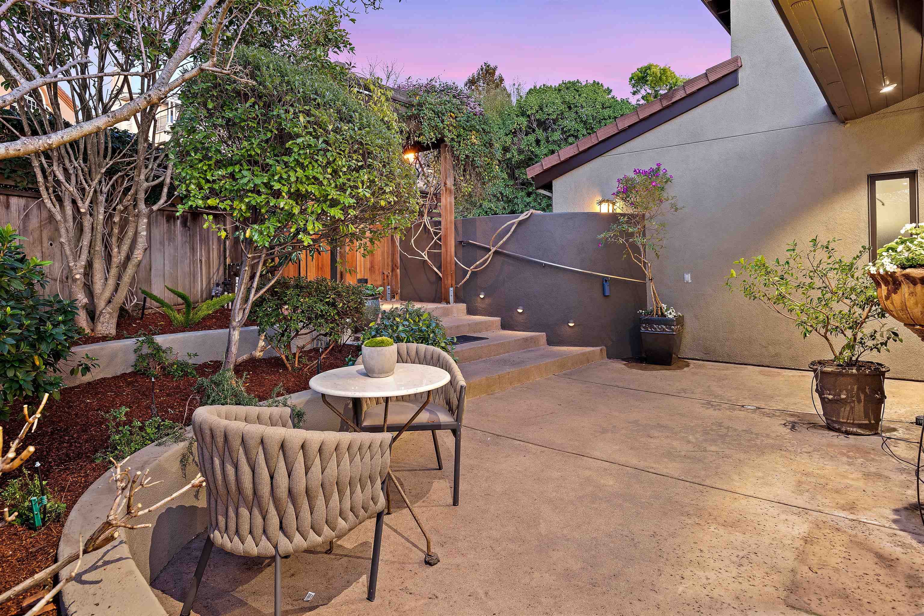 6189 Contra Costa Road