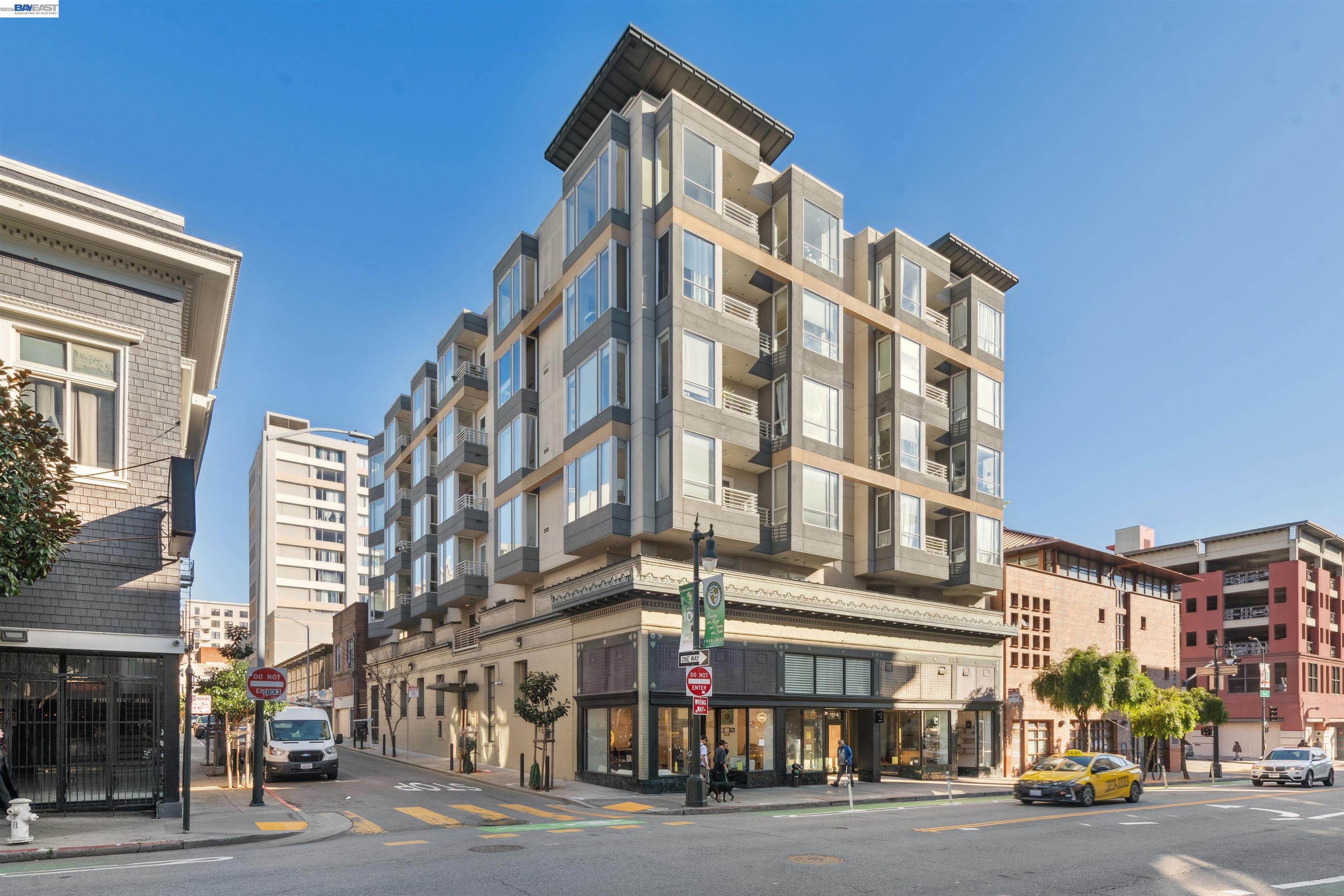 81 Frank Norris Place # 303