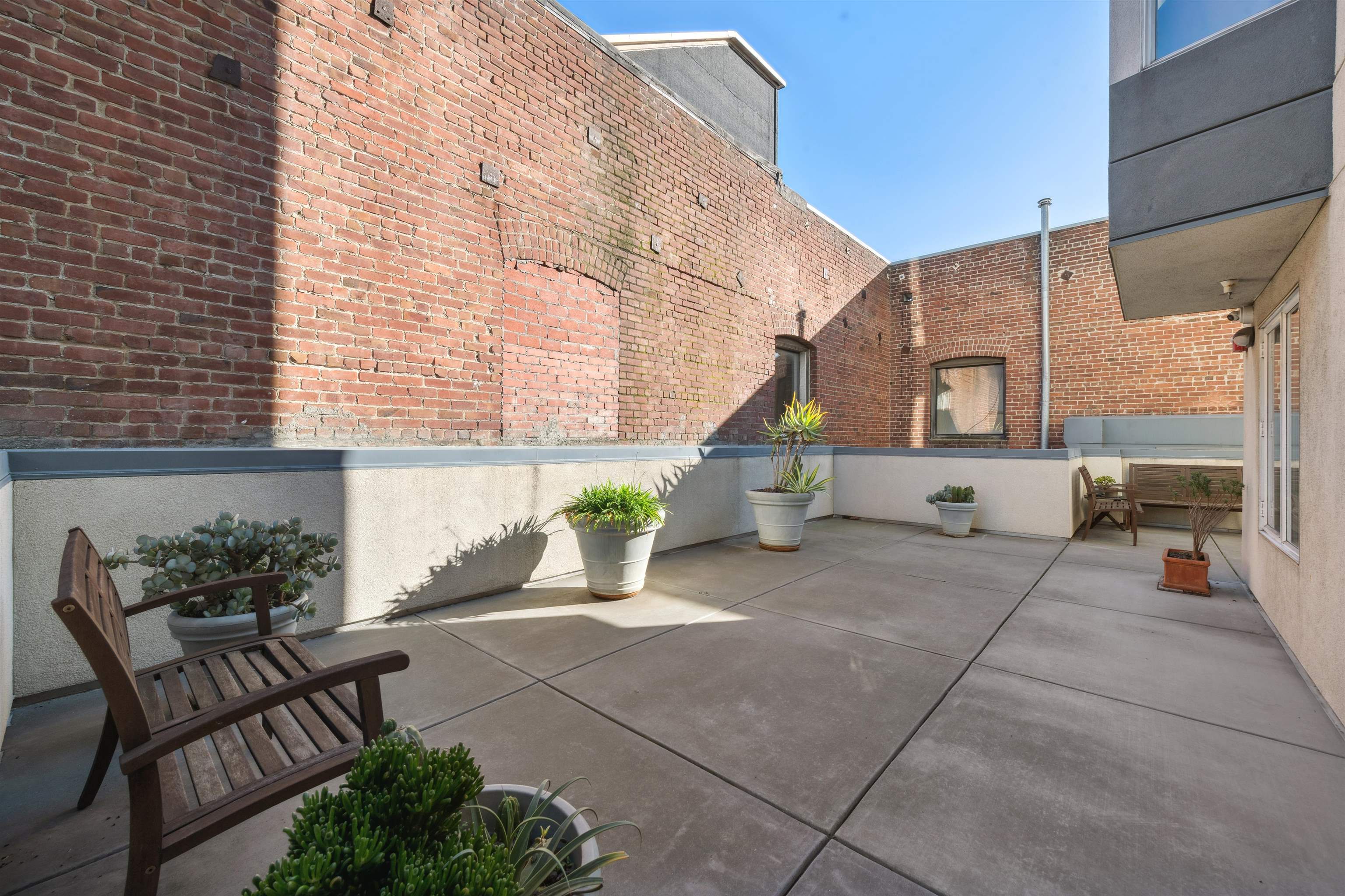 81 Frank Norris Place # 303