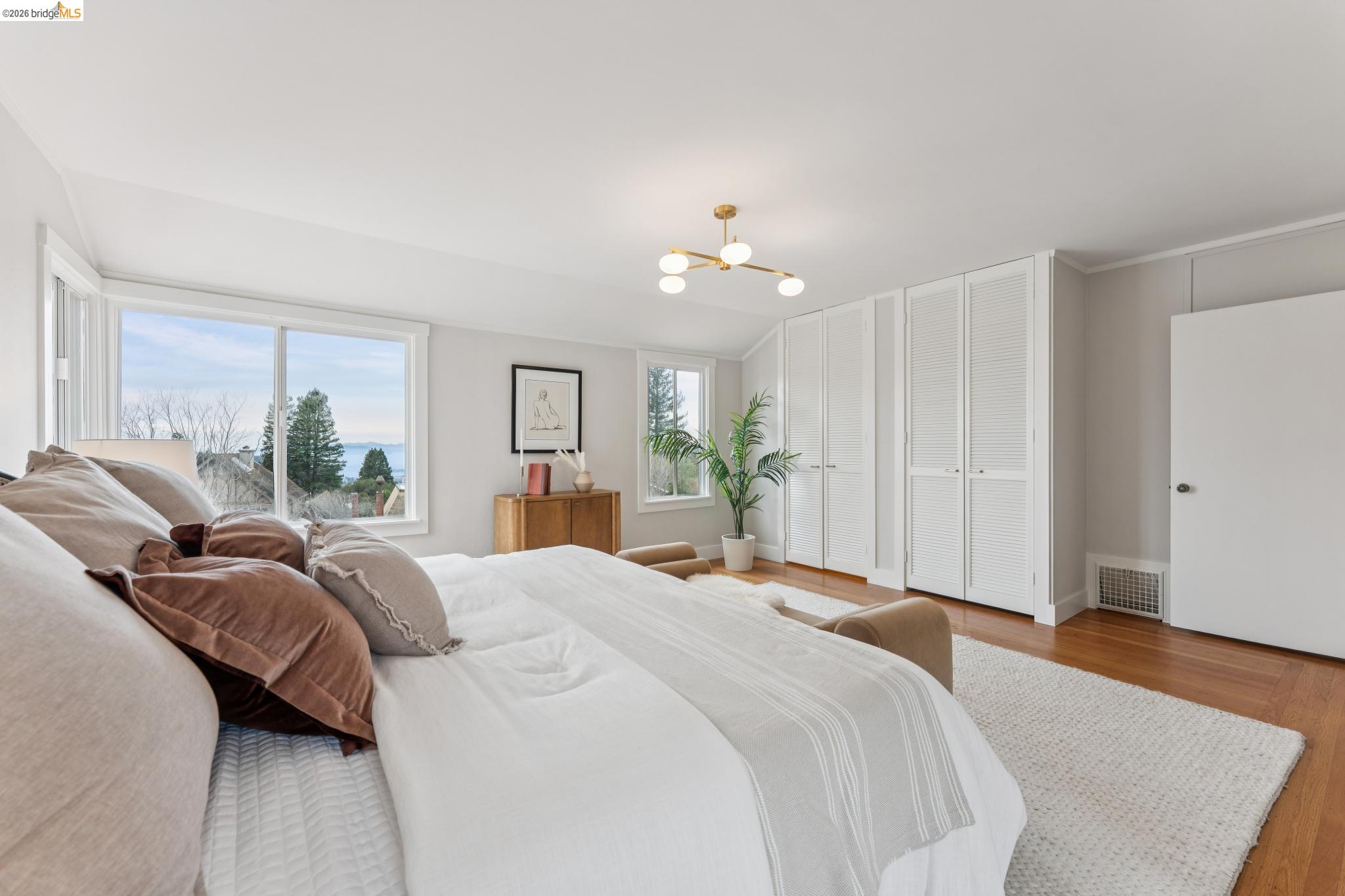 225 Arlington Ave.