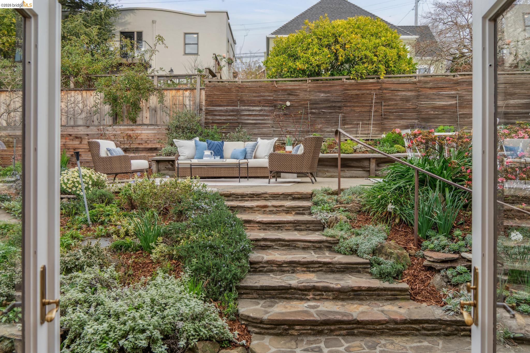 225 Arlington Ave.