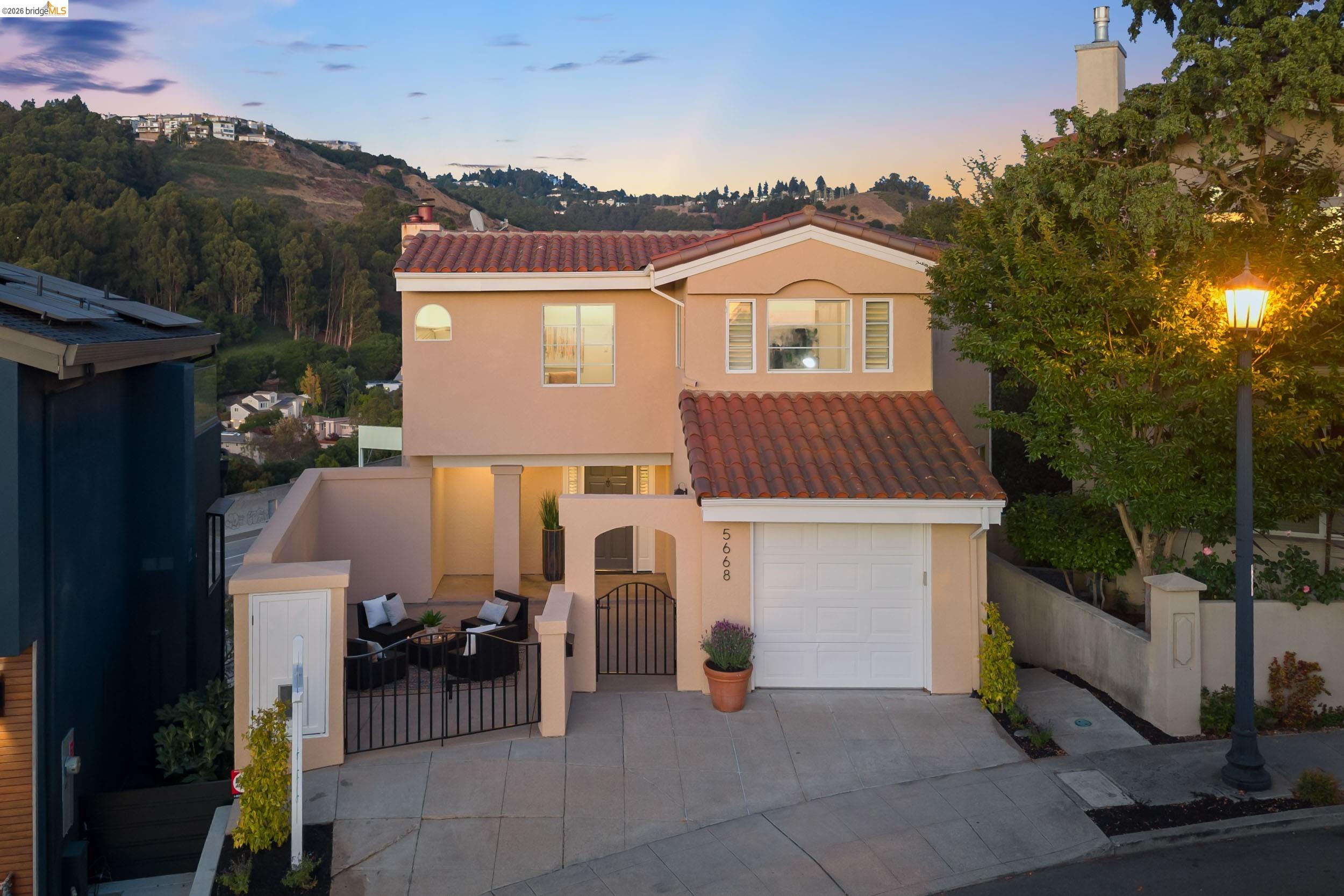 5668 Buena Vista Ave