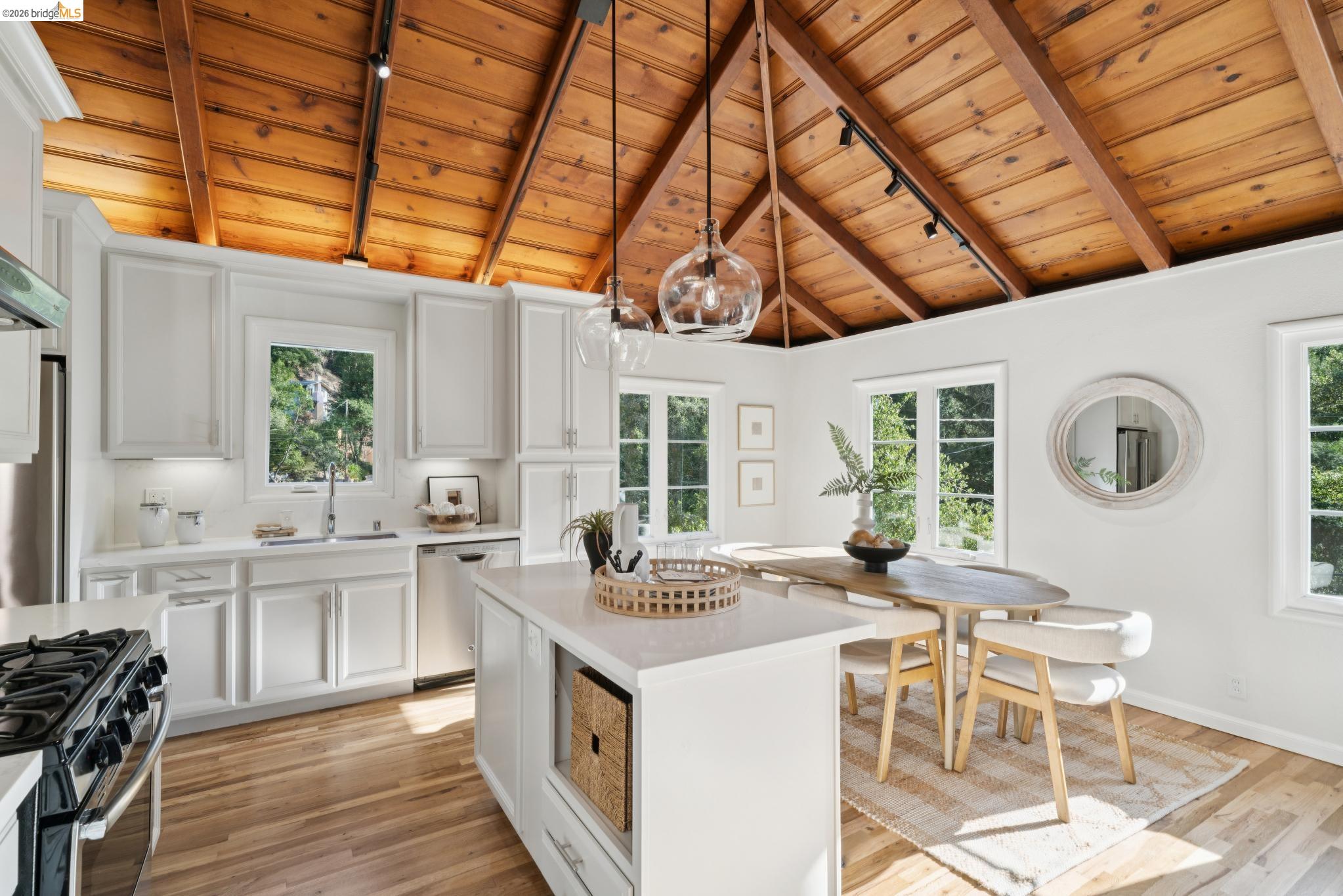 6308 Heather Ridge
