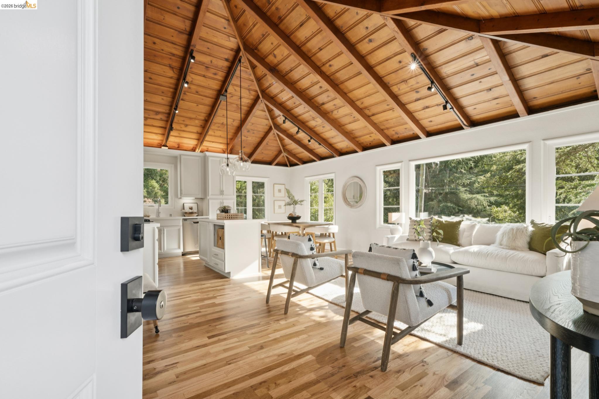 6308 Heather Ridge