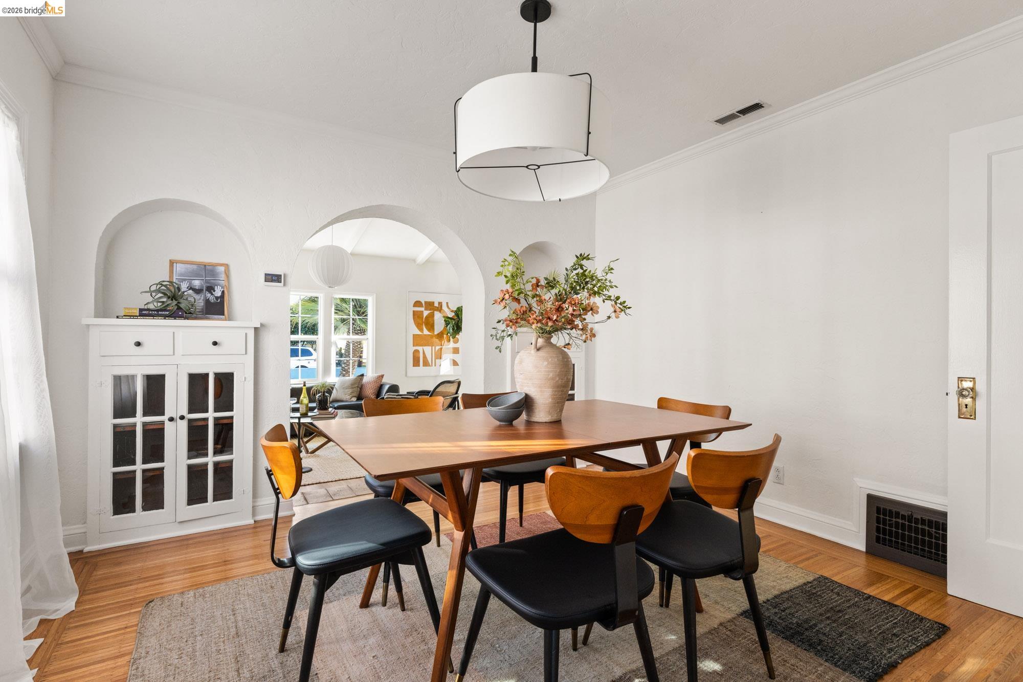 230 Belleview Dr