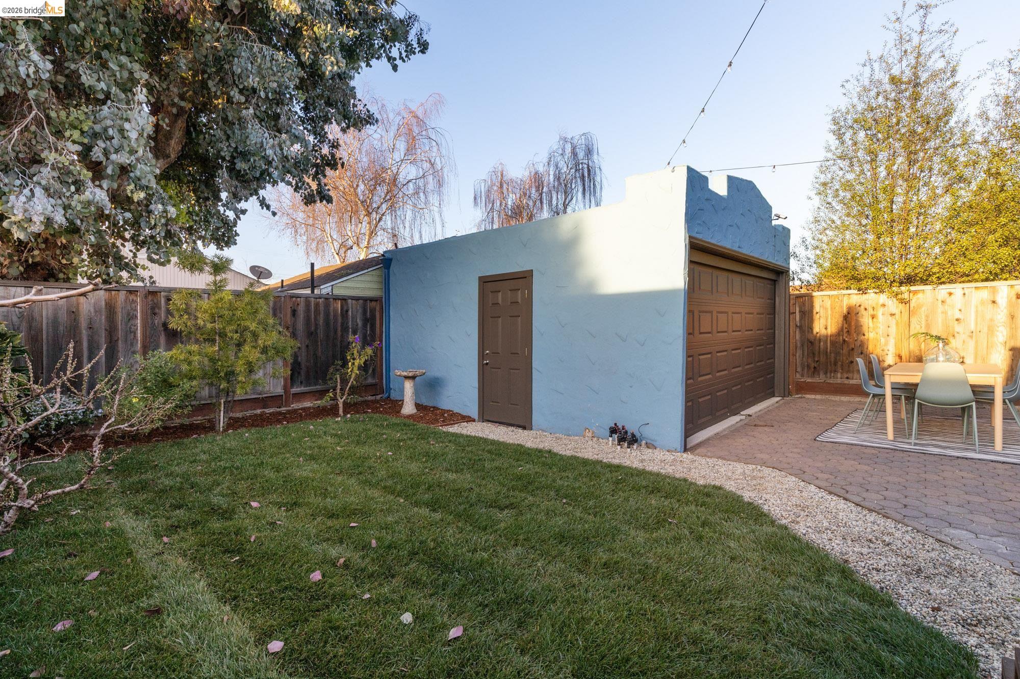 230 Belleview Dr