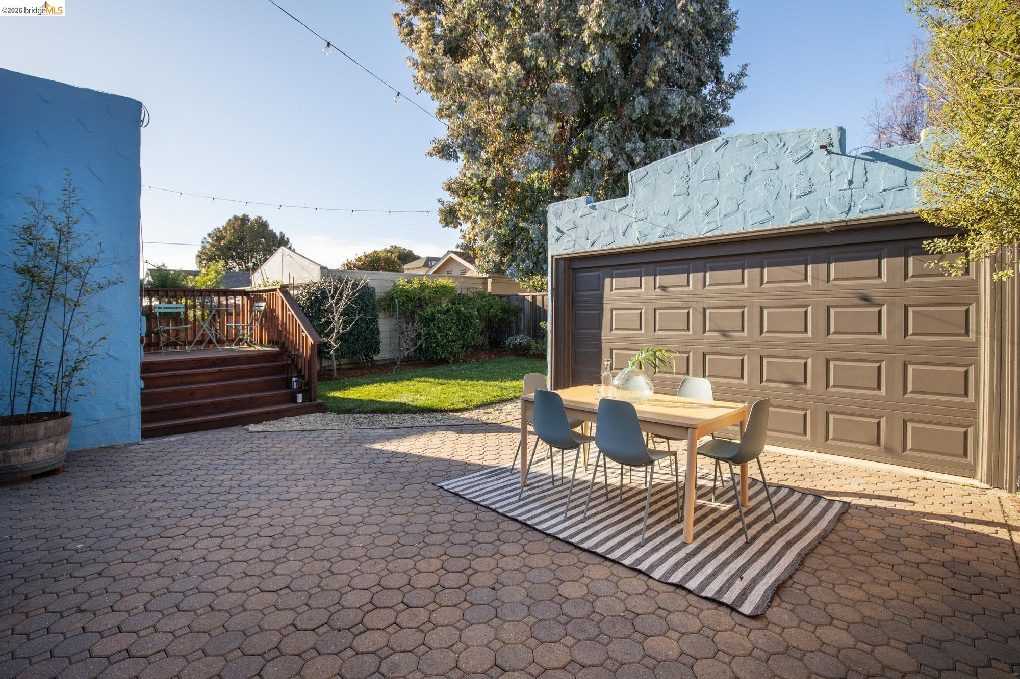 230 Belleview Dr