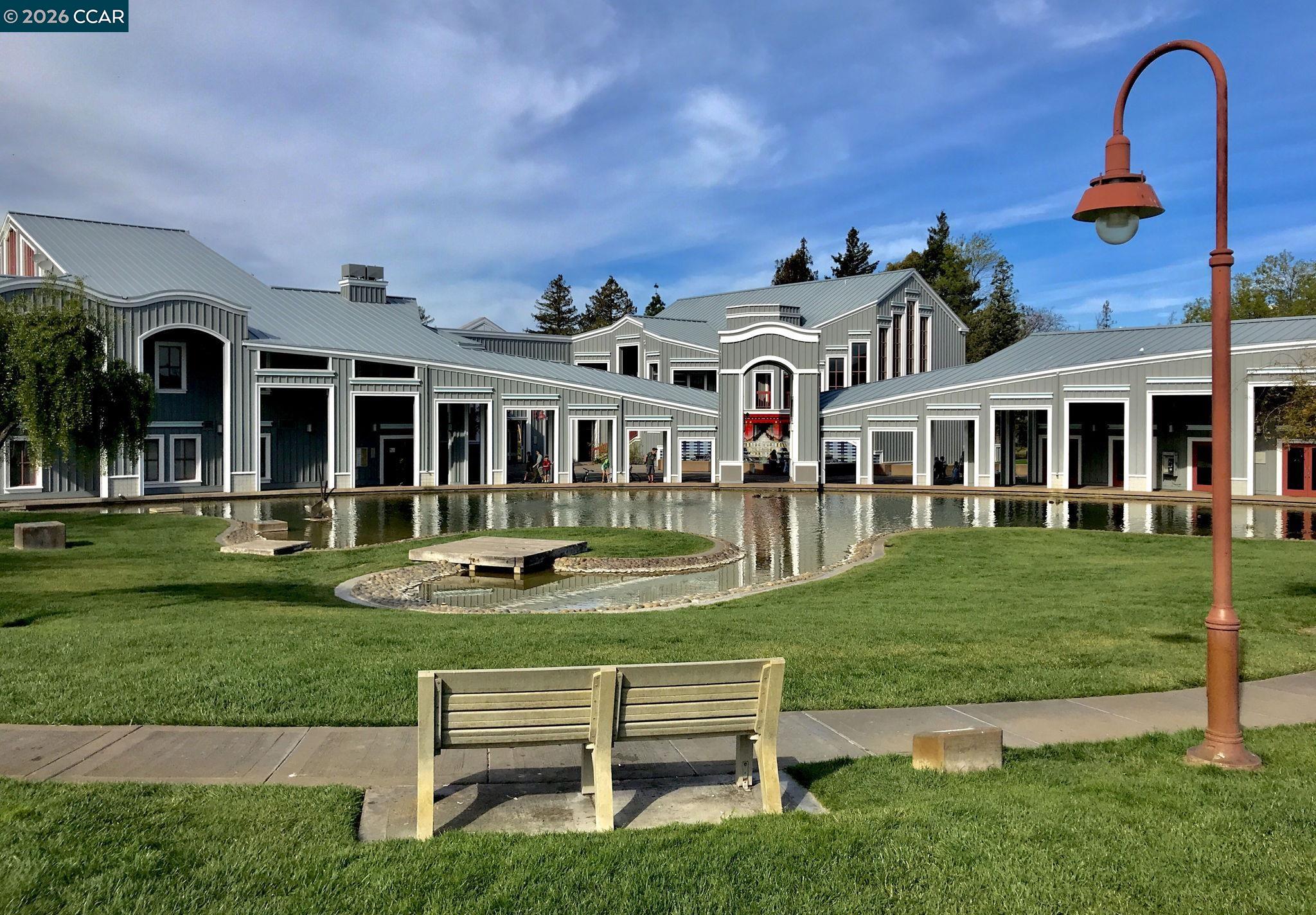 101 Gregory Lane #41