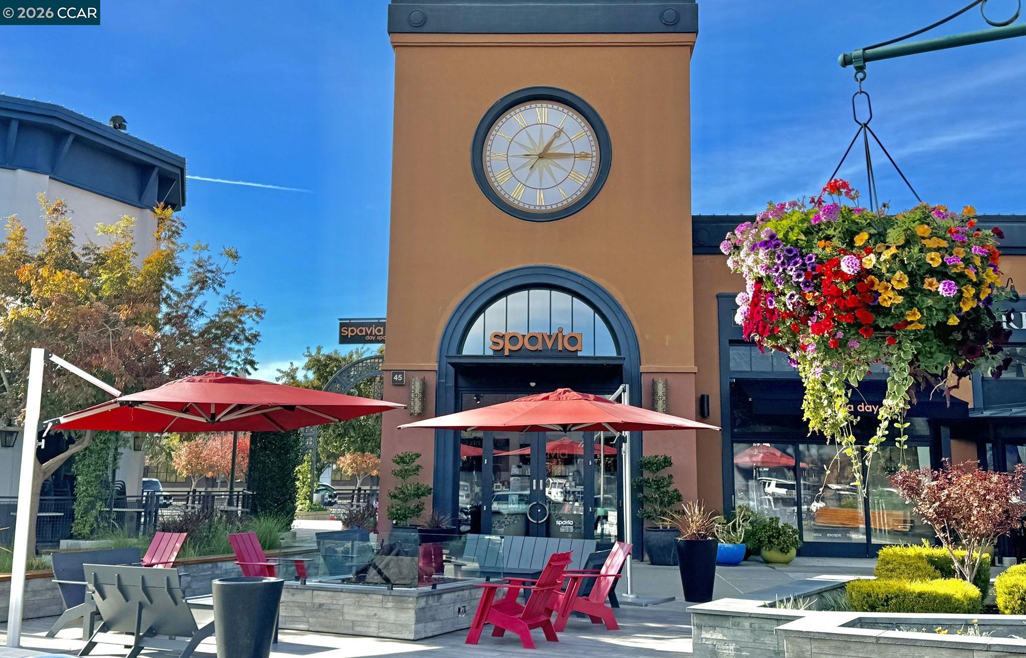 101 Gregory Lane #41