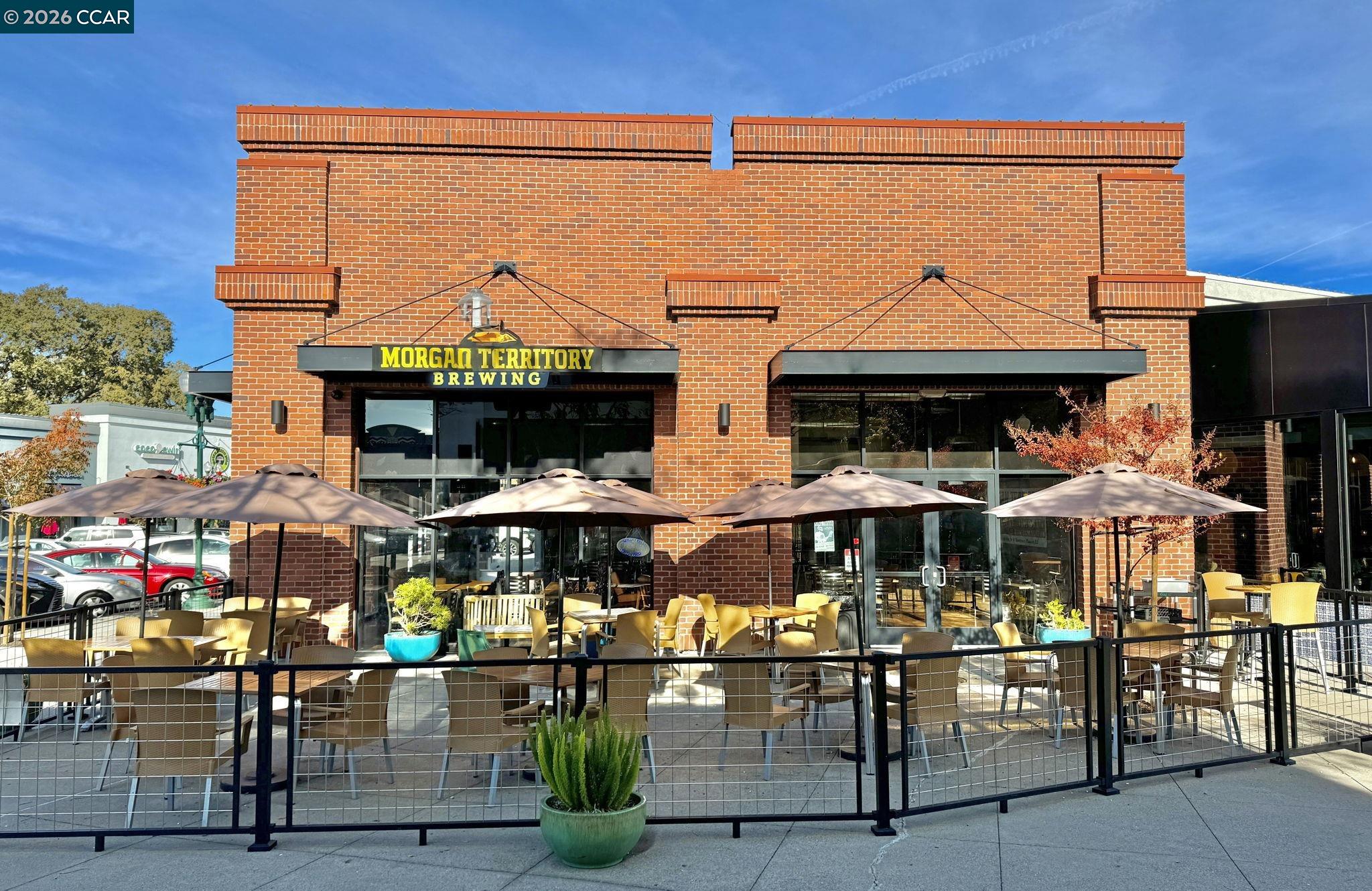 101 Gregory Lane #41