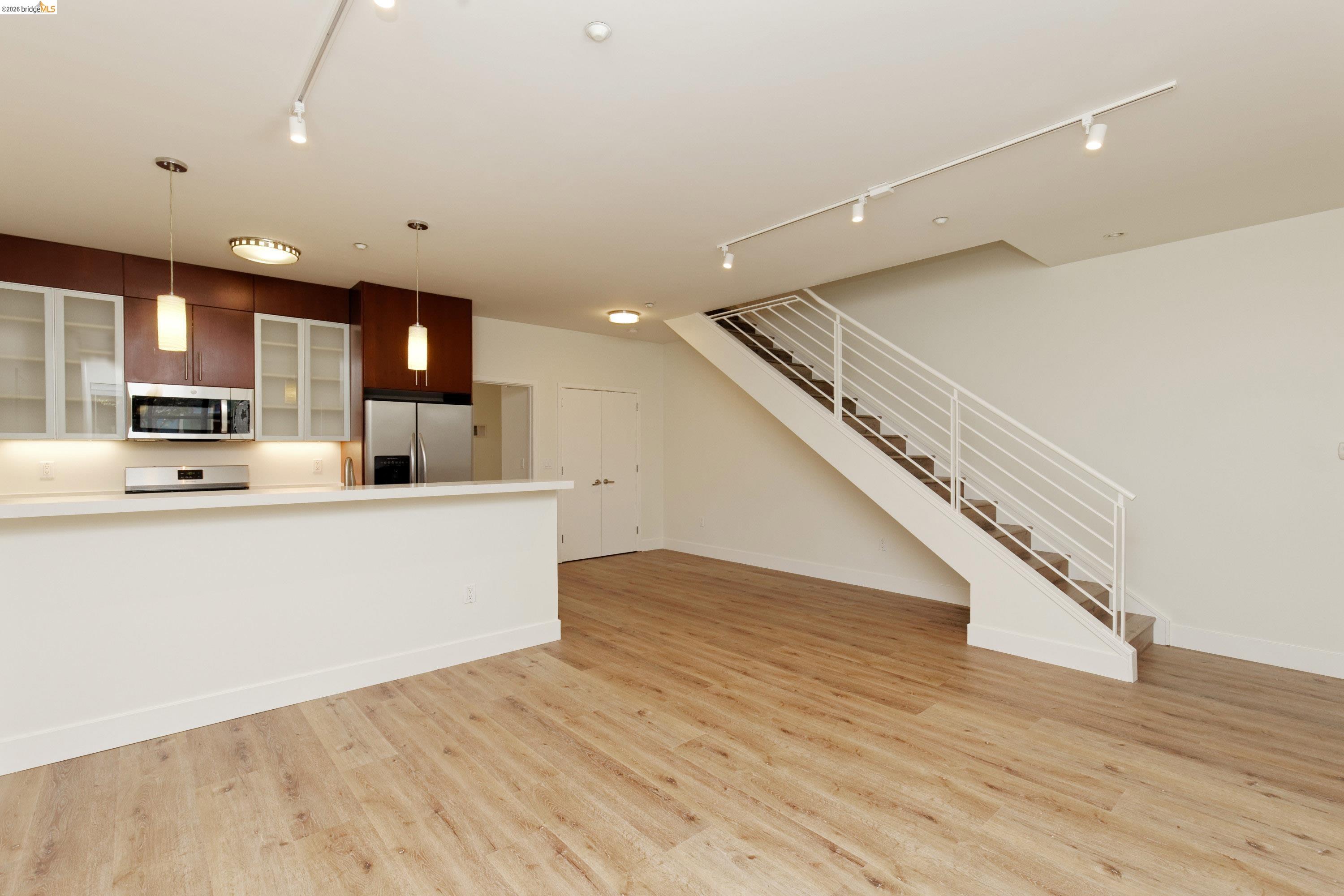 1565 32nd Street # 4
