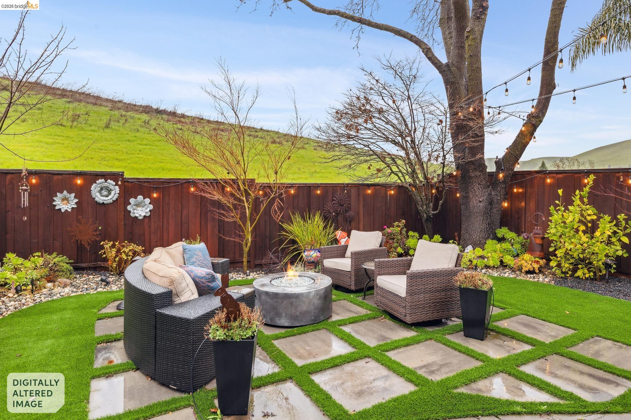 2090 Shady Creek Pl.