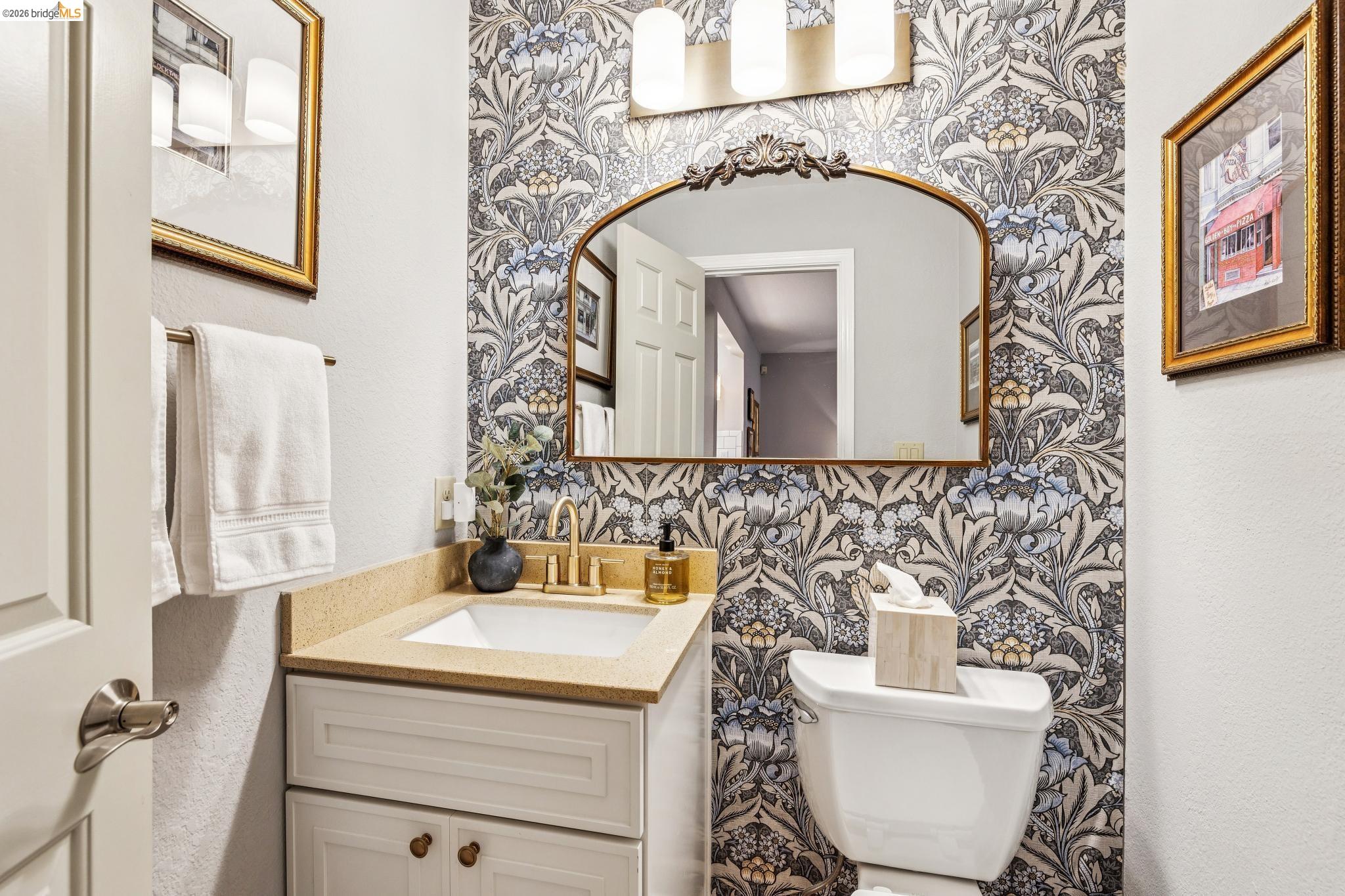 2090 Shady Creek Pl.