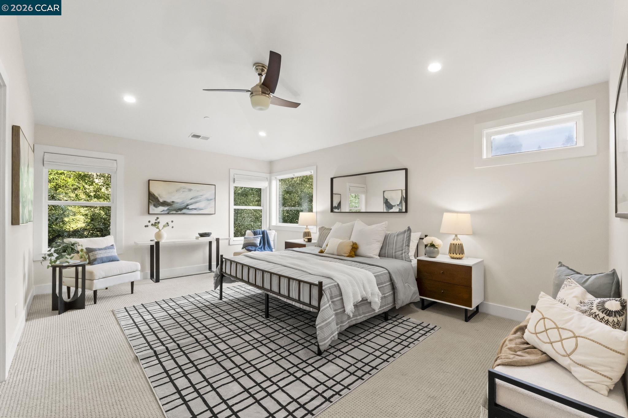 6165 Doncaster Pl