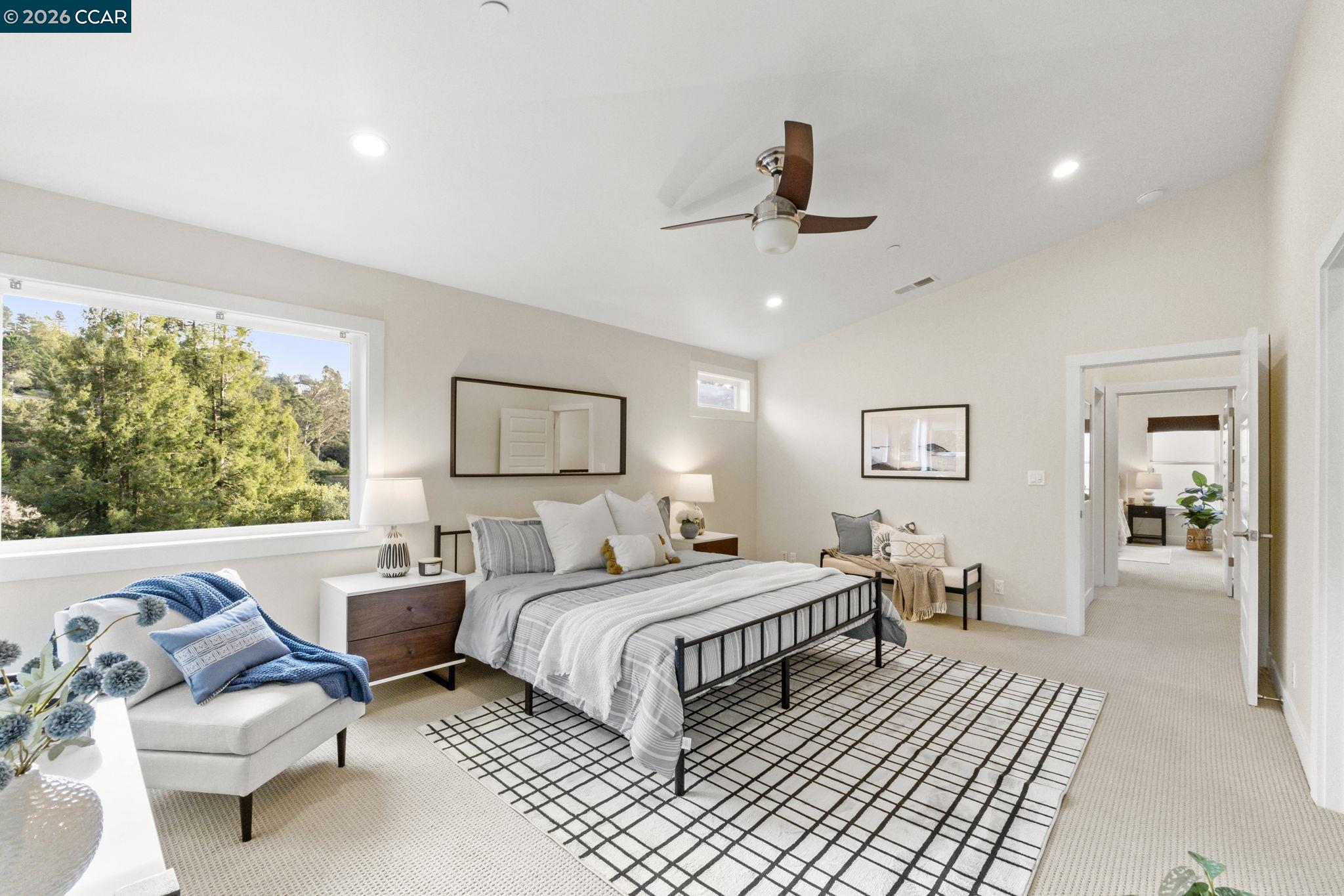 6165 Doncaster Pl