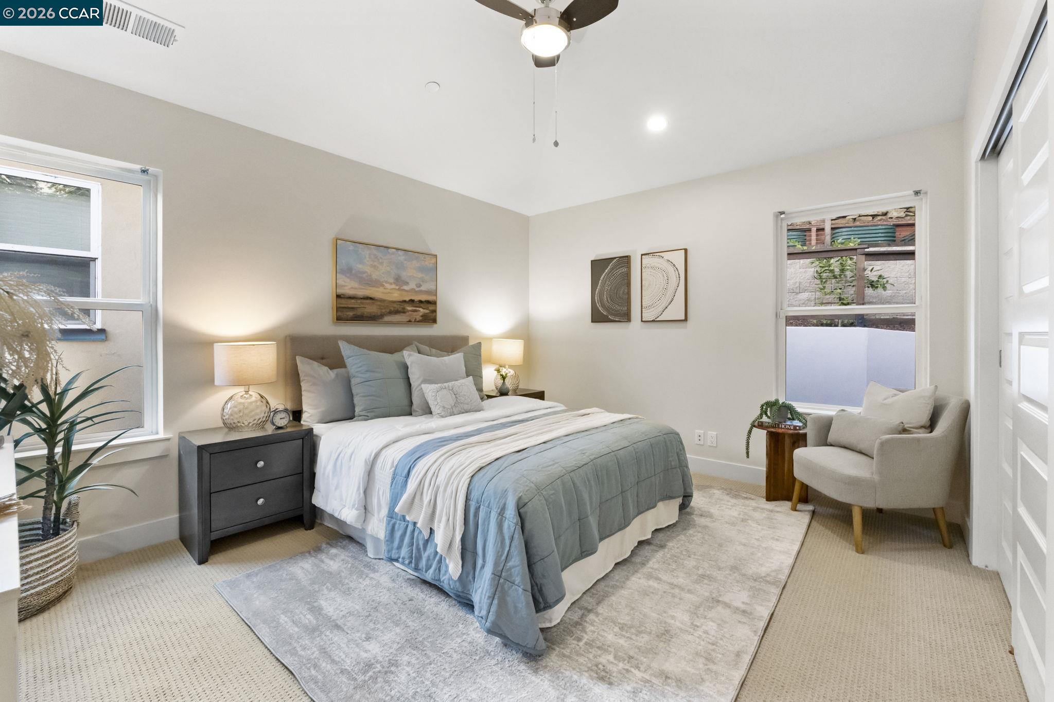 6165 Doncaster Pl