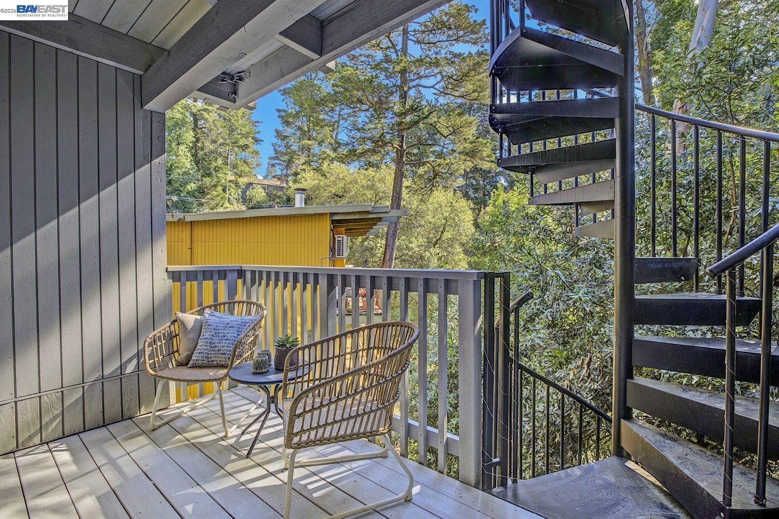 6956 Sayre Drive