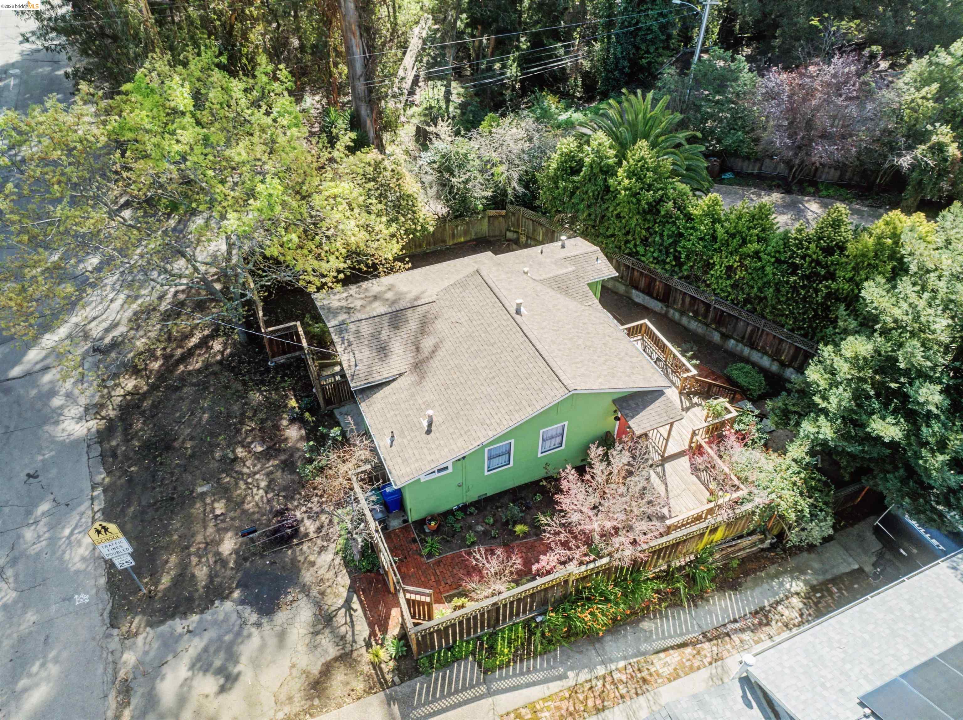 4753 Mountain Blvd