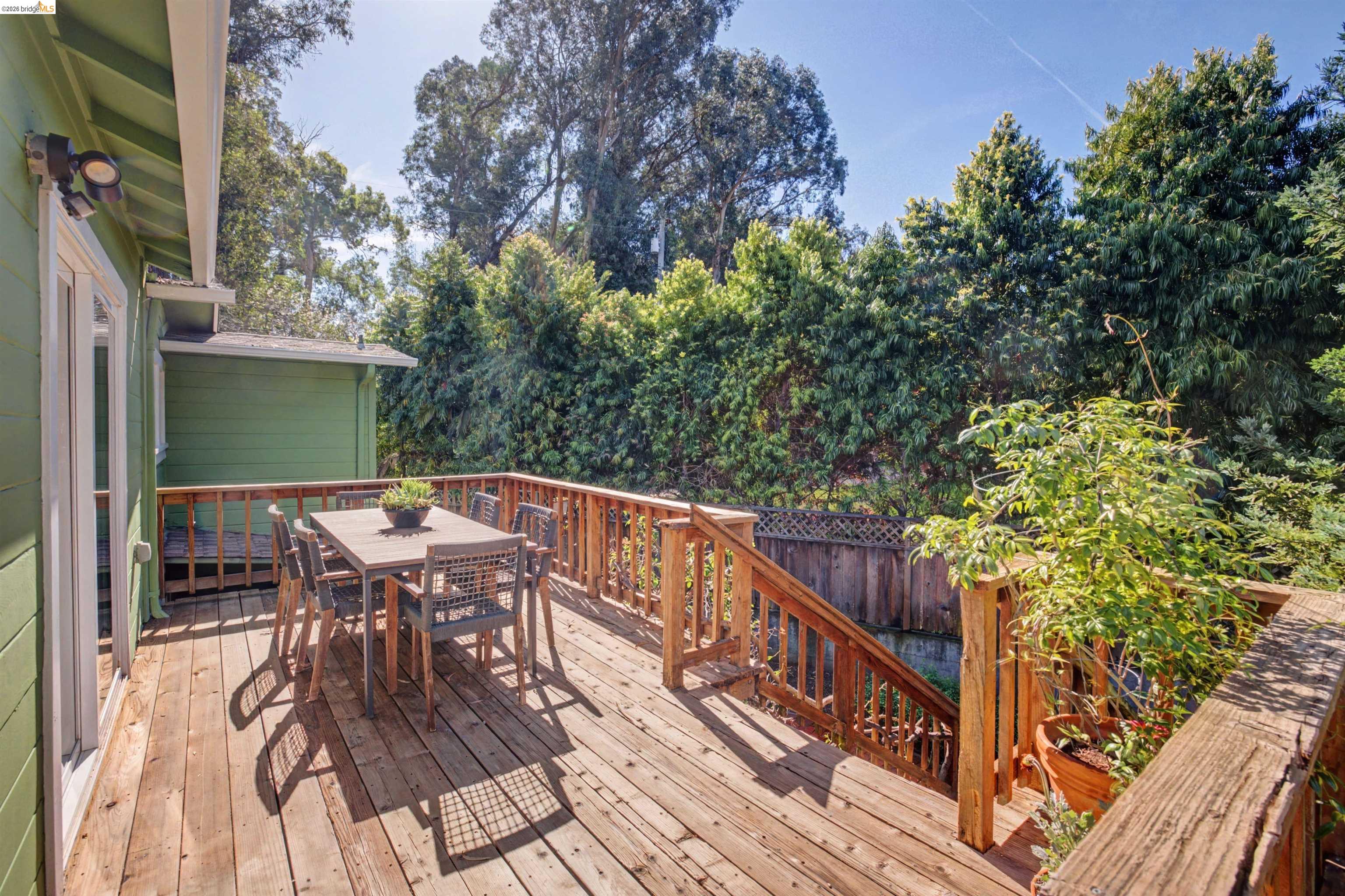 4753 Mountain Blvd