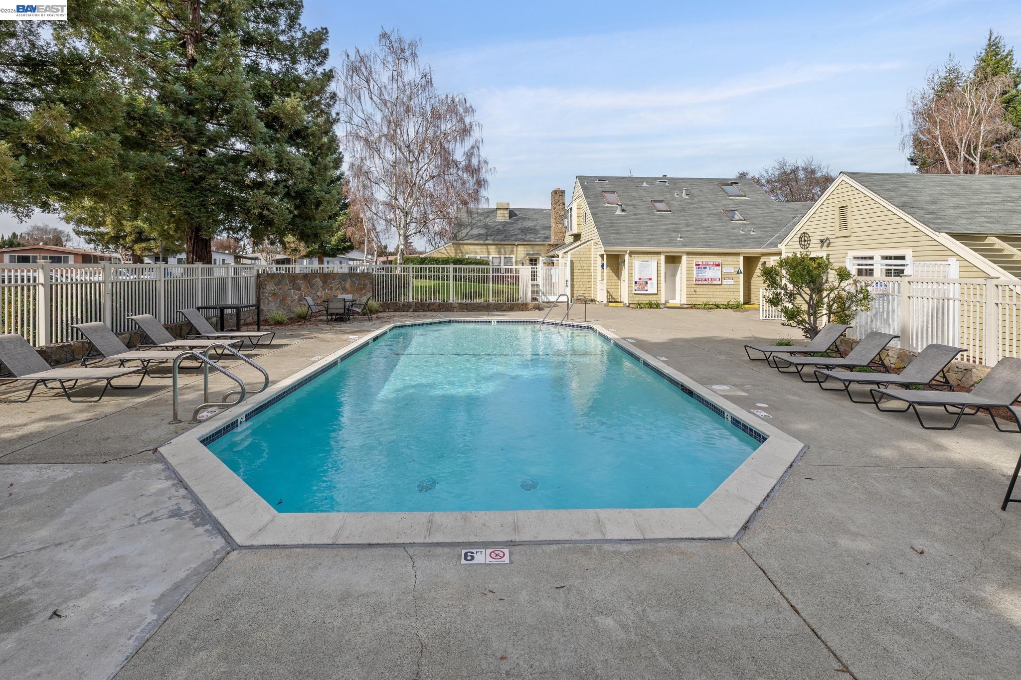 29341 Sandburg Way