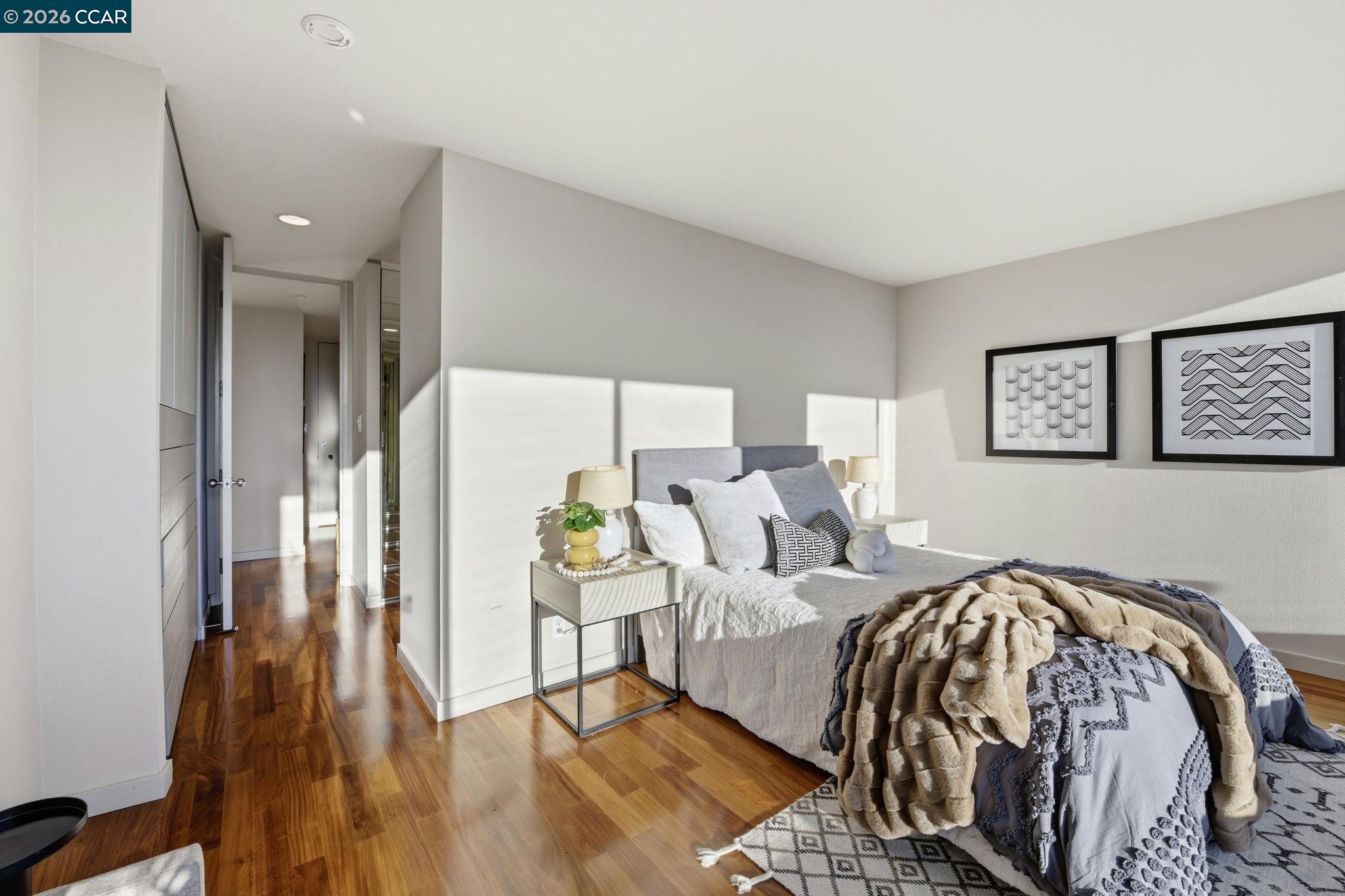 565 Bellevue Ave # 1403