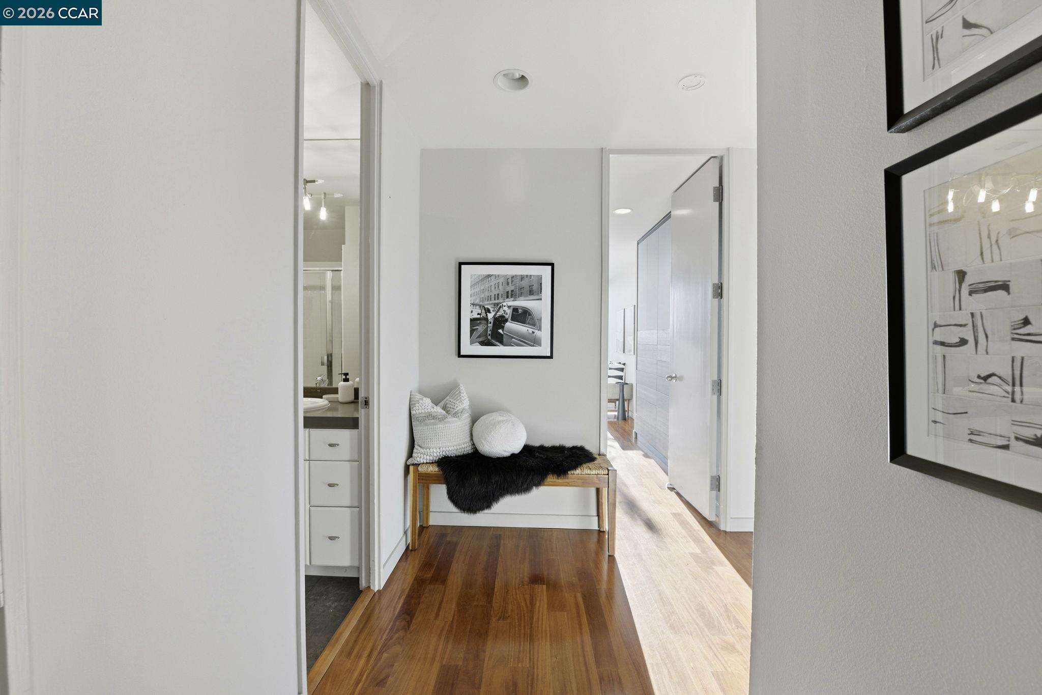 565 Bellevue Ave # 1403