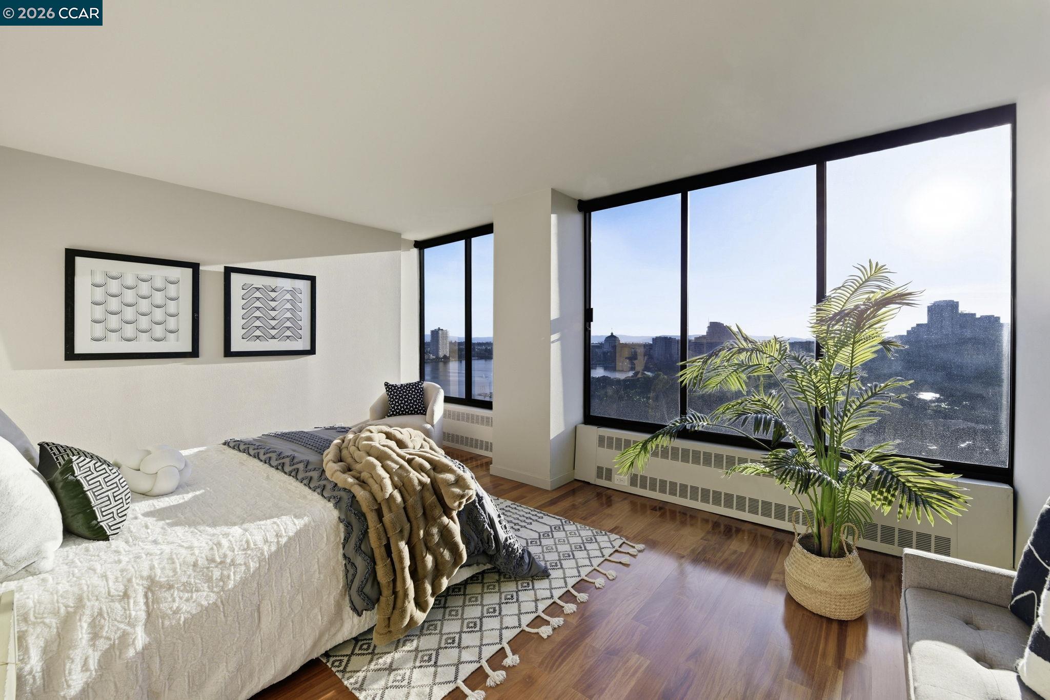 565 Bellevue Ave # 1403