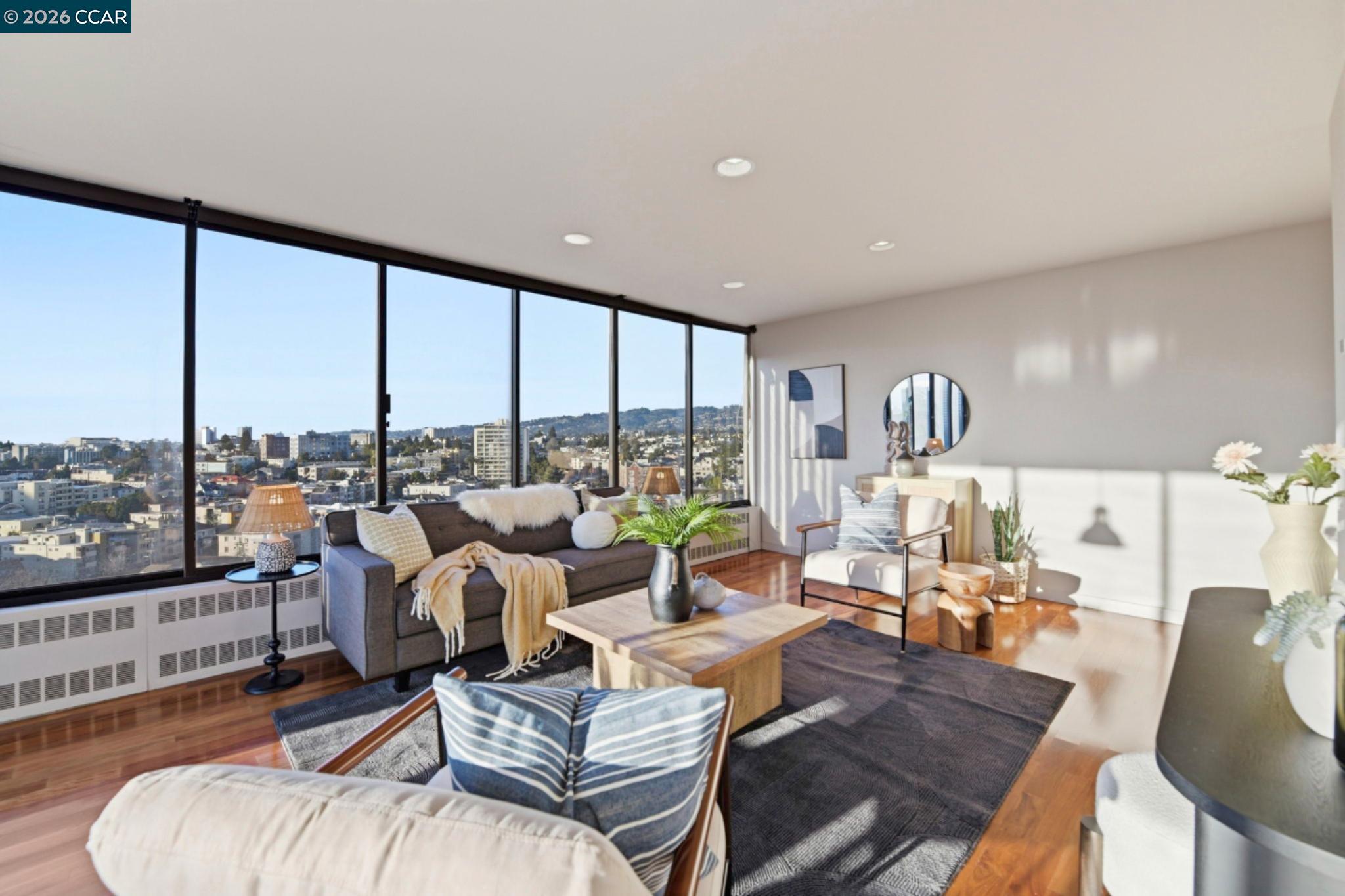 565 Bellevue Ave # 1403