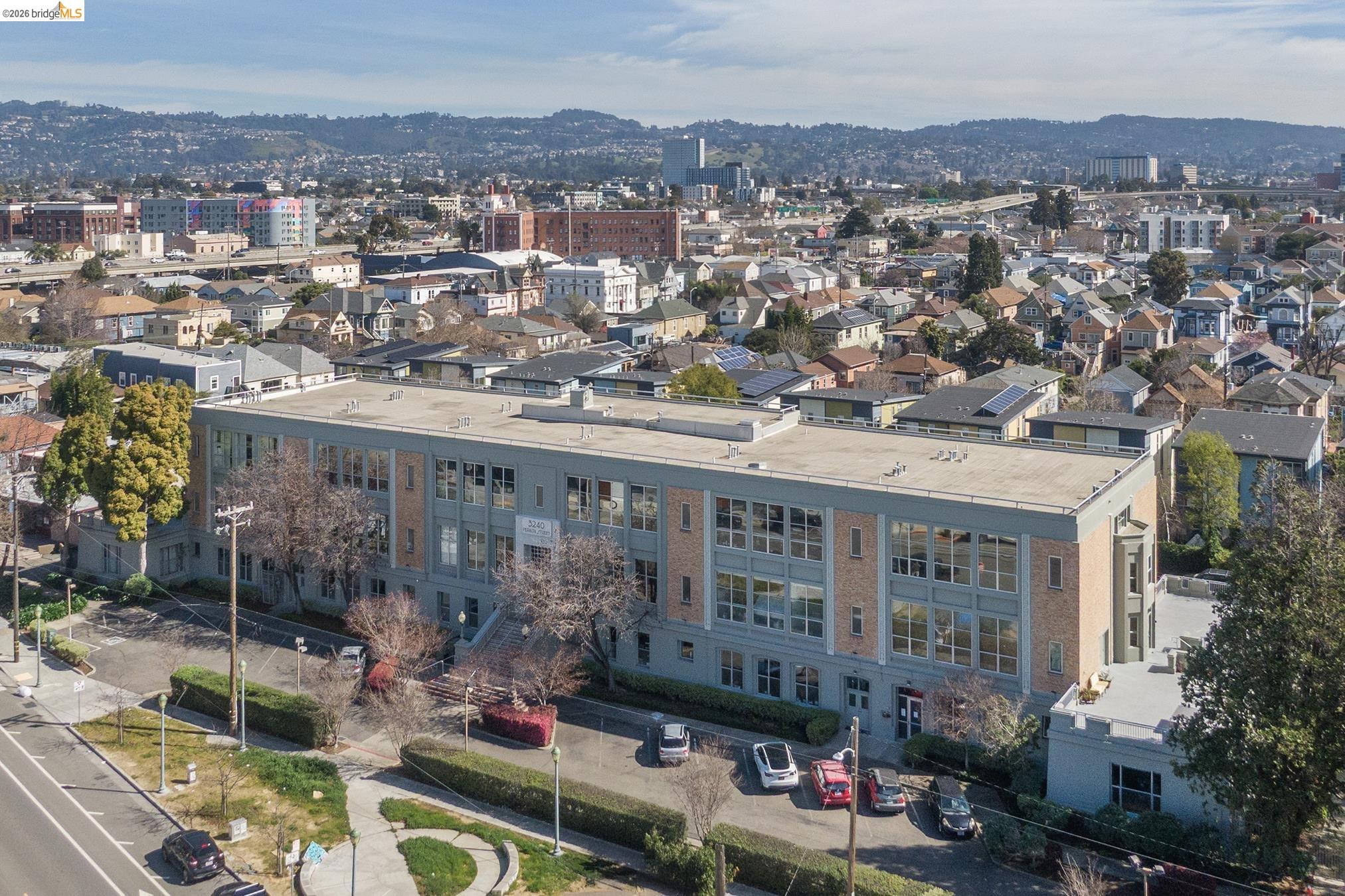3240 Peralta St # 2