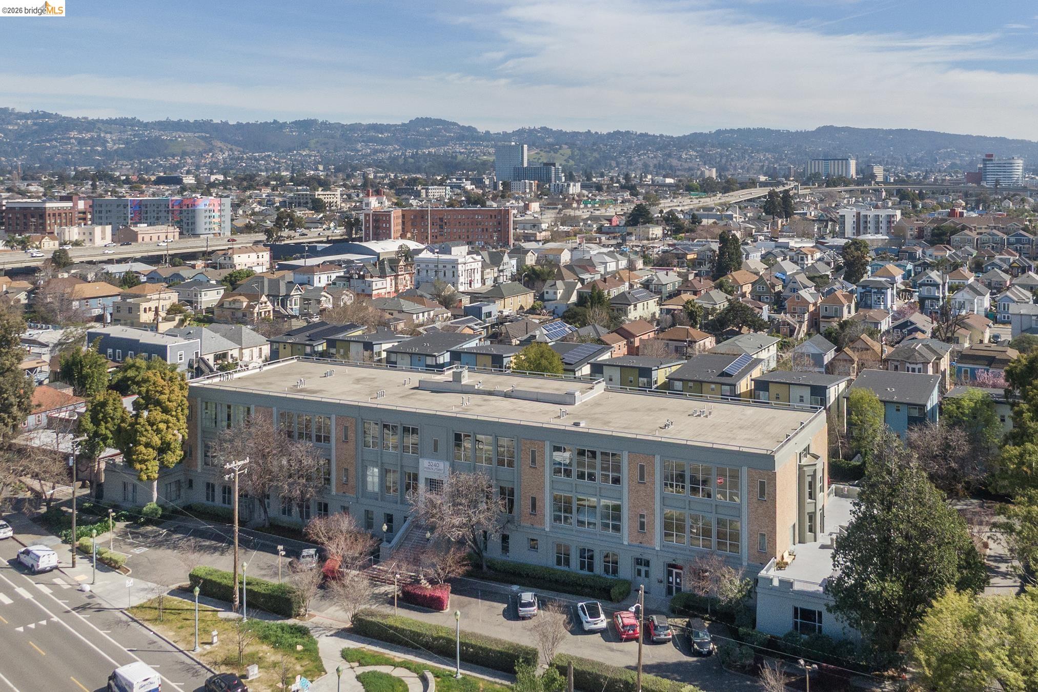 3240 Peralta St # 2
