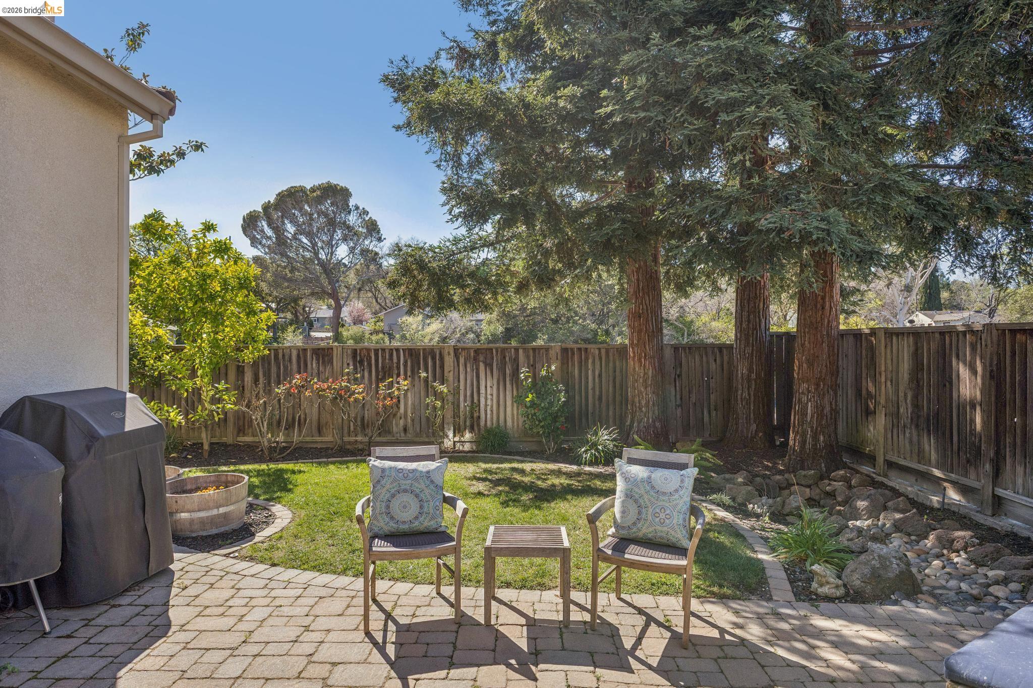 548 Gabriel Ct