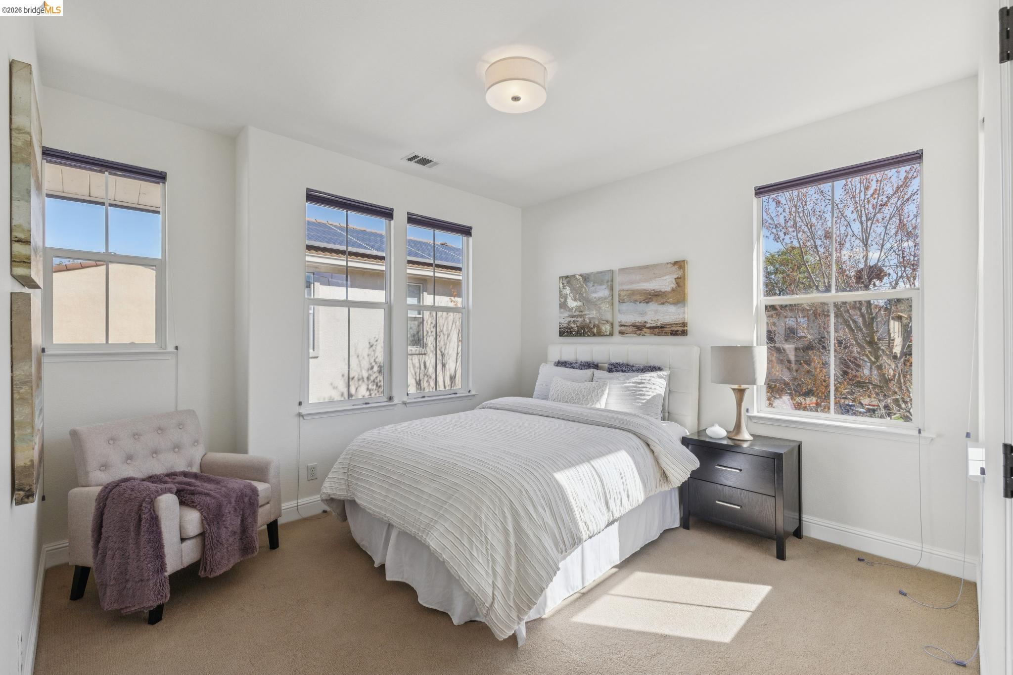 548 Gabriel Ct